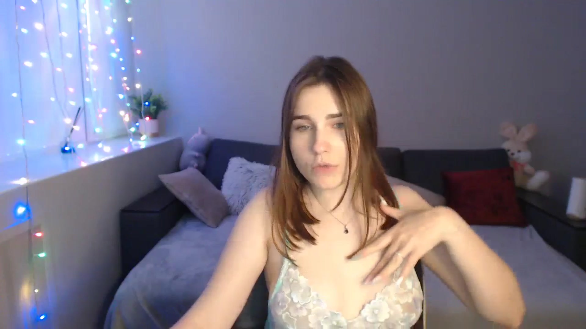 Gallery image thumbnail from LaneyGrey's myfreecams stream on, 01/17/2024, 14:53 image 11 of 20