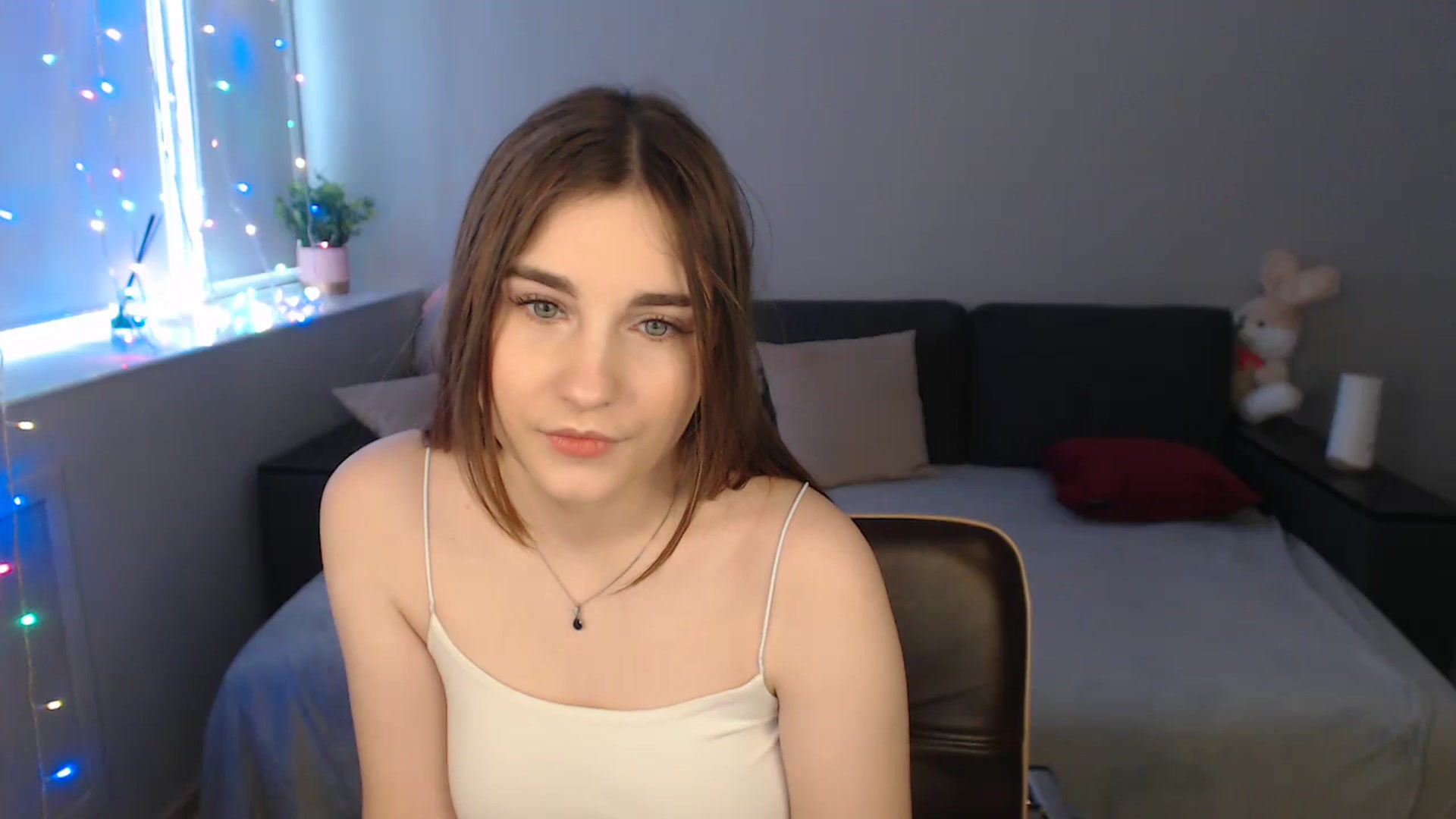 Gallery image thumbnail from LaneyGrey's myfreecams stream on, 01/24/2024, 09:46 image 8 of 20