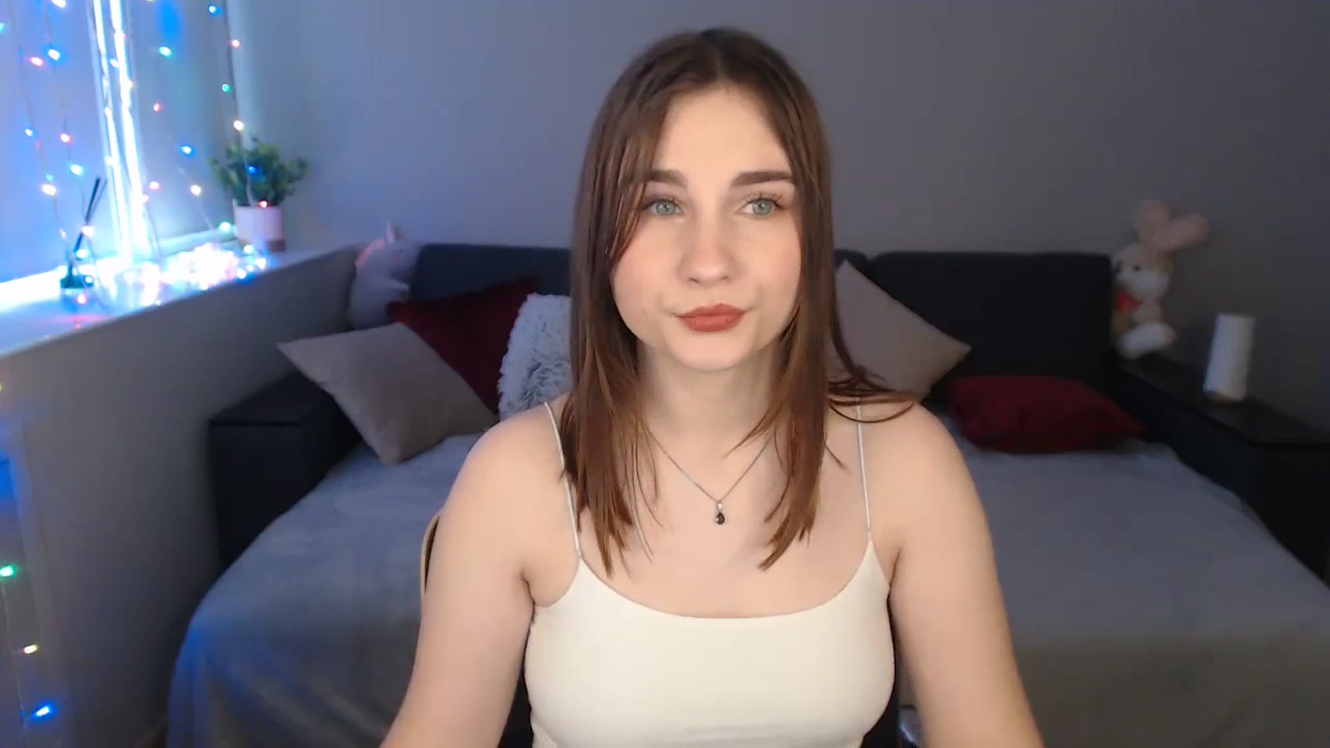 Gallery image thumbnail from LaneyGrey's myfreecams stream on, 01/24/2024, 12:01 image 10 of 20