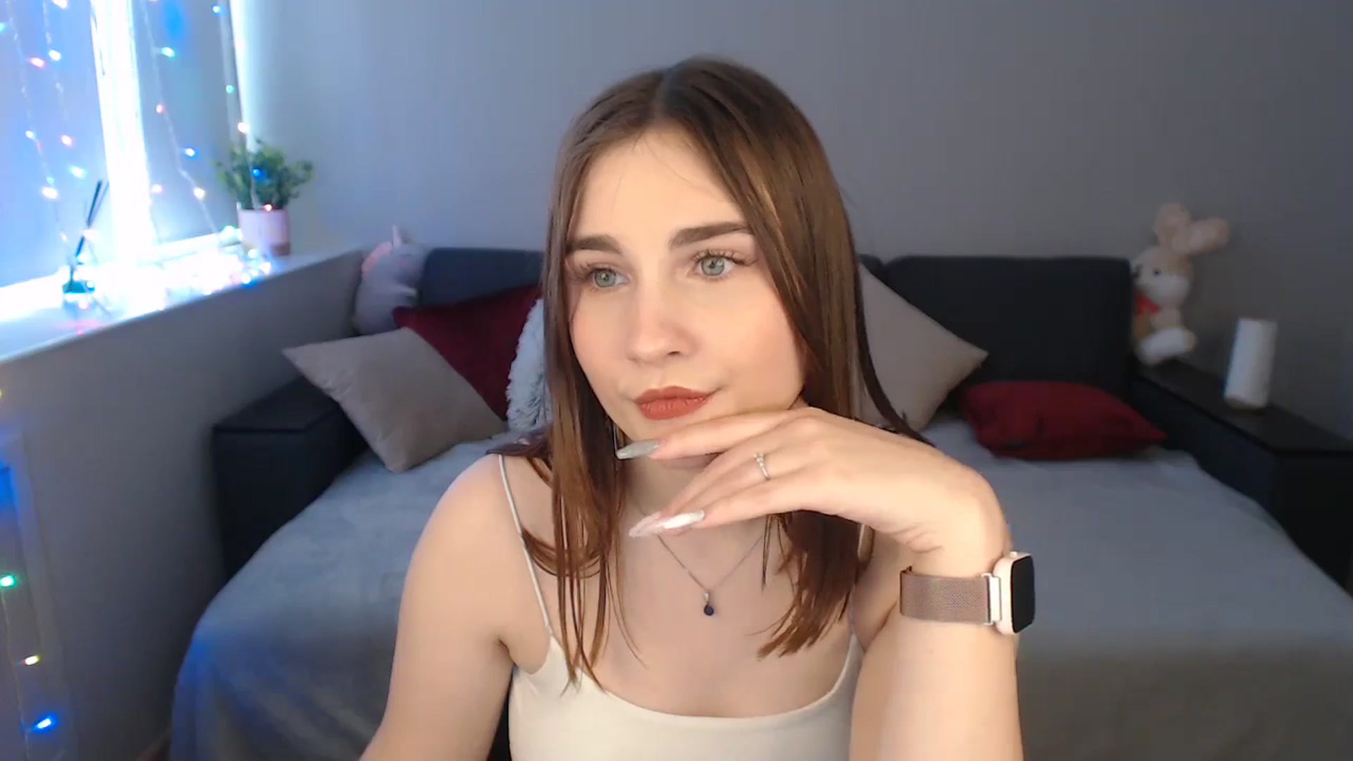 Gallery image thumbnail from LaneyGrey's myfreecams stream on, 01/24/2024, 12:01 image 15 of 20