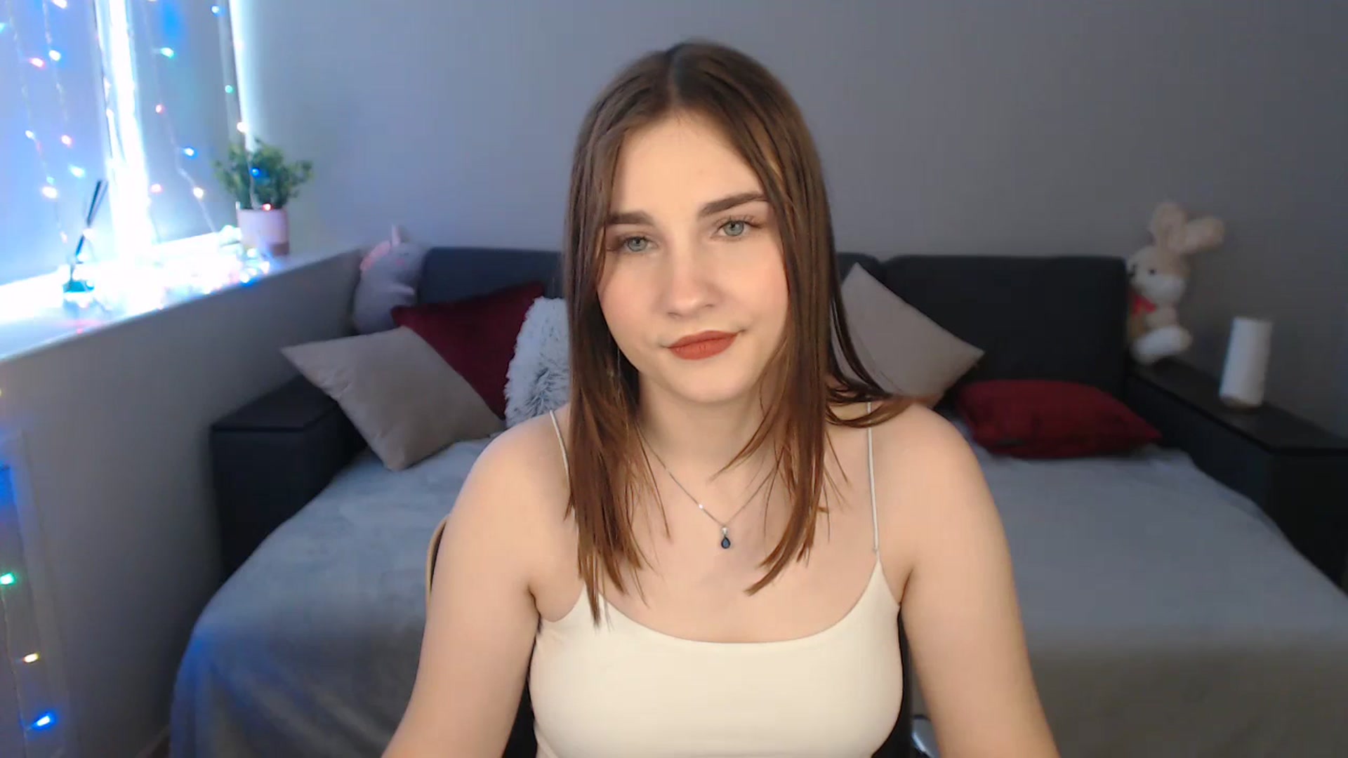 Gallery image thumbnail from LaneyGrey's myfreecams stream on, 01/24/2024, 12:01 image 9 of 20