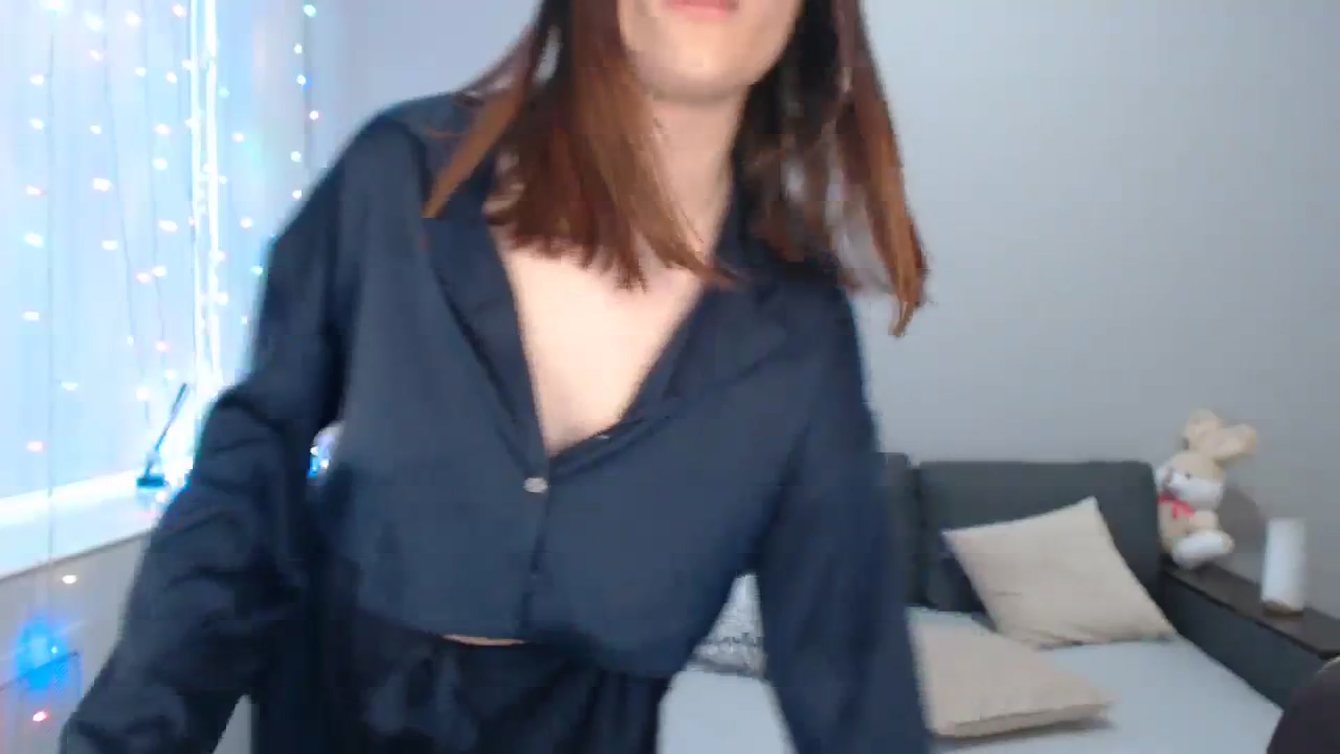 Gallery image thumbnail from LaneyGrey's myfreecams stream on, 01/26/2024, 12:27 image 17 of 20
