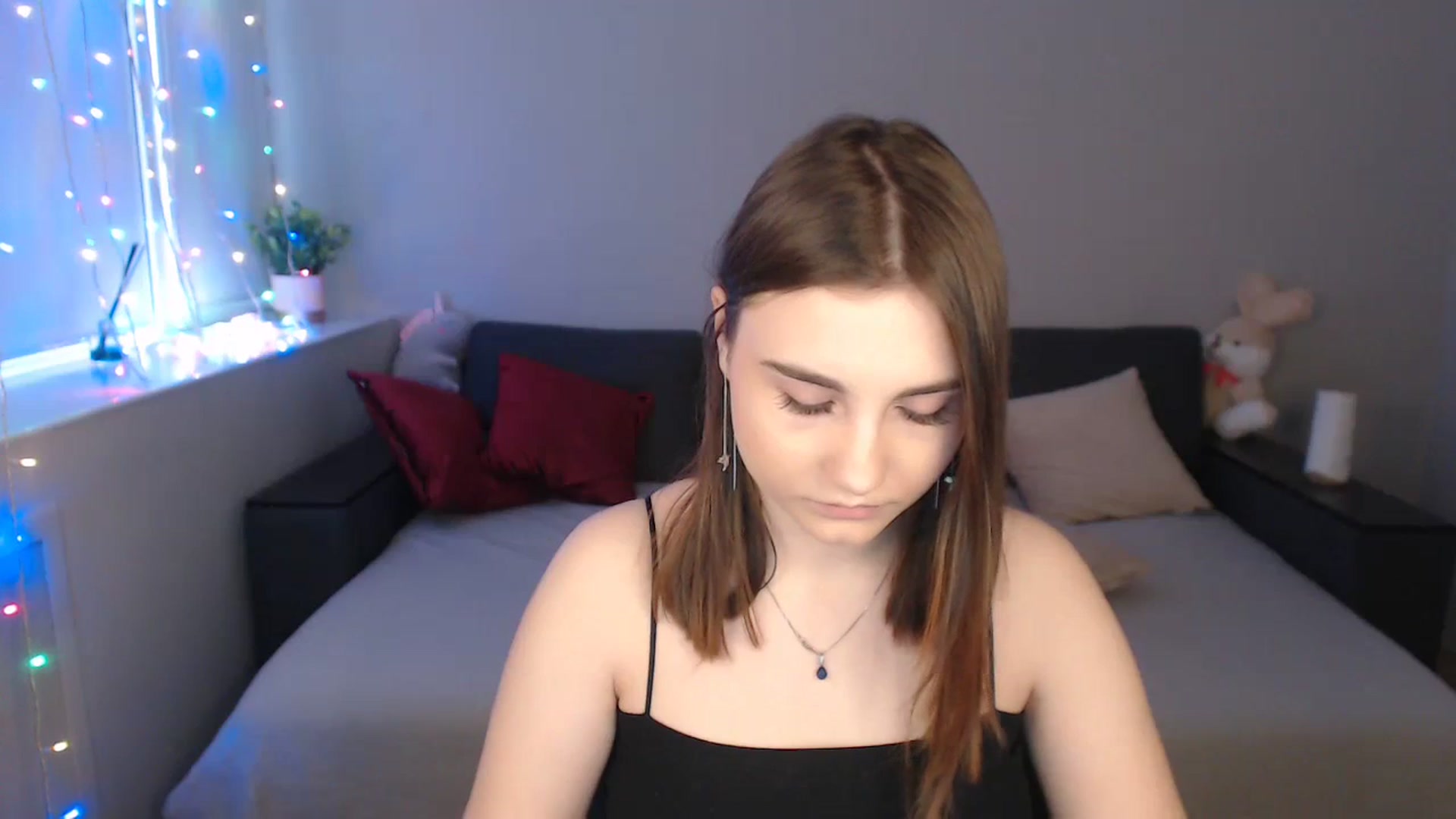 Gallery image thumbnail from LaneyGrey's myfreecams stream on, 01/28/2024, 09:59 image 4 of 20