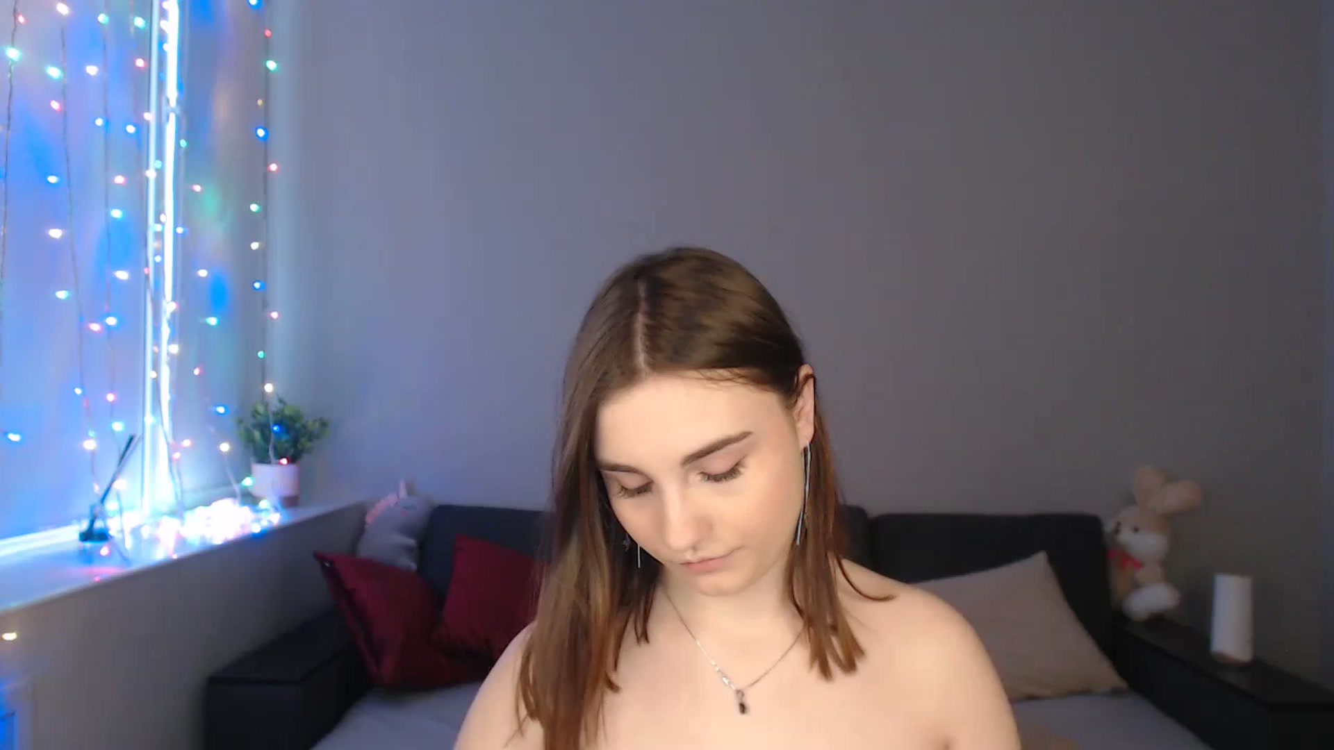 Gallery image thumbnail from LaneyGrey's myfreecams stream on, 01/28/2024, 09:59 image 6 of 20