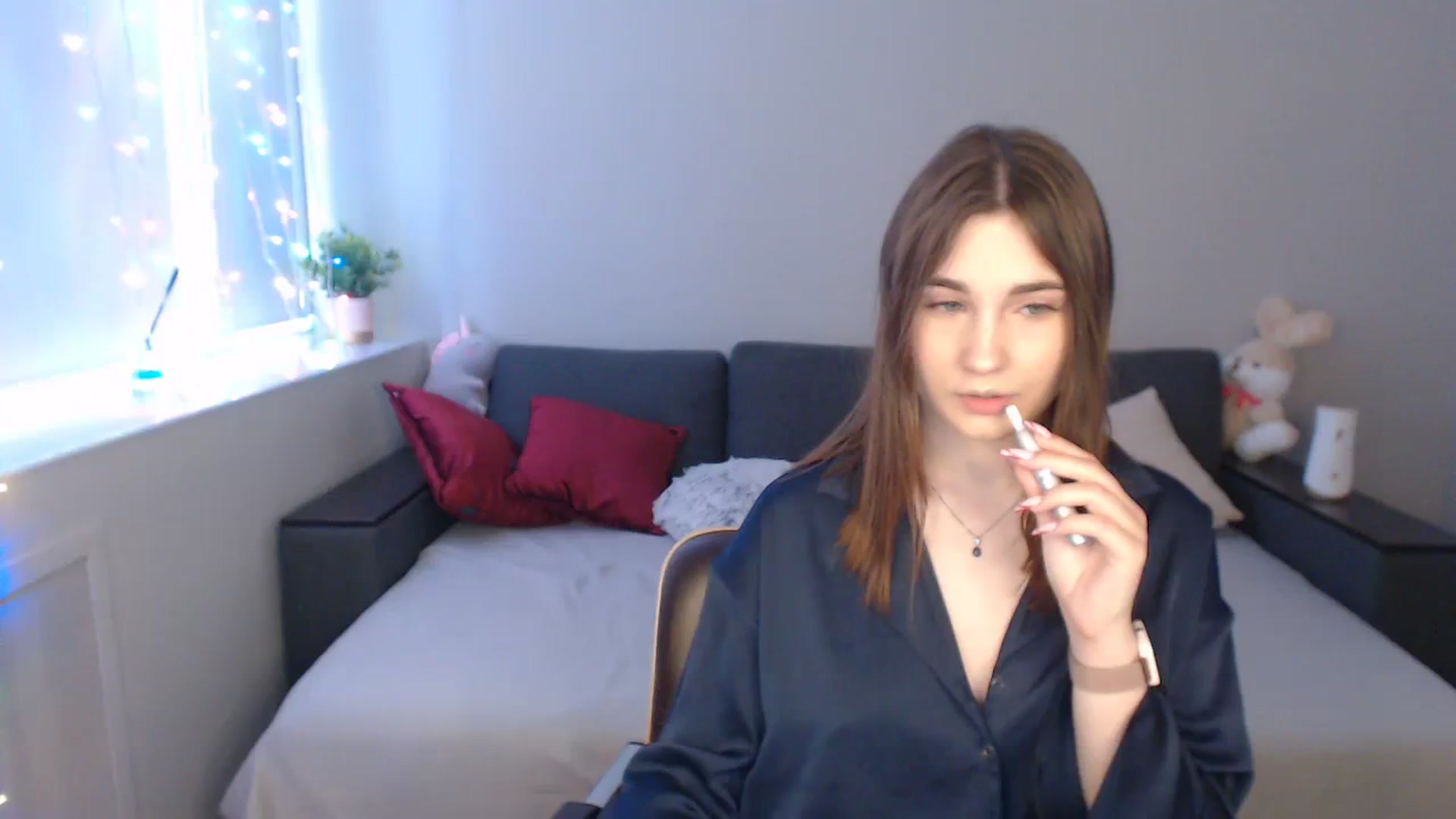 Gallery image thumbnail from LaneyGrey's myfreecams stream on, 01/29/2024, 09:43 image 19 of 20