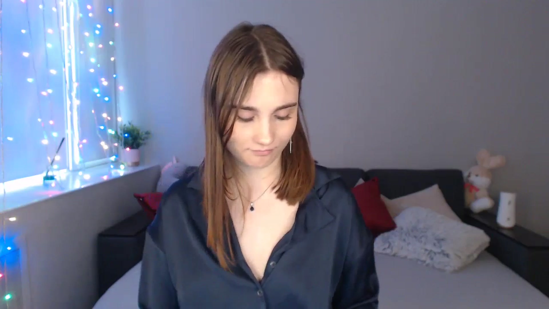 Gallery image thumbnail from LaneyGrey's myfreecams stream on, 01/29/2024, 12:33 image 17 of 20