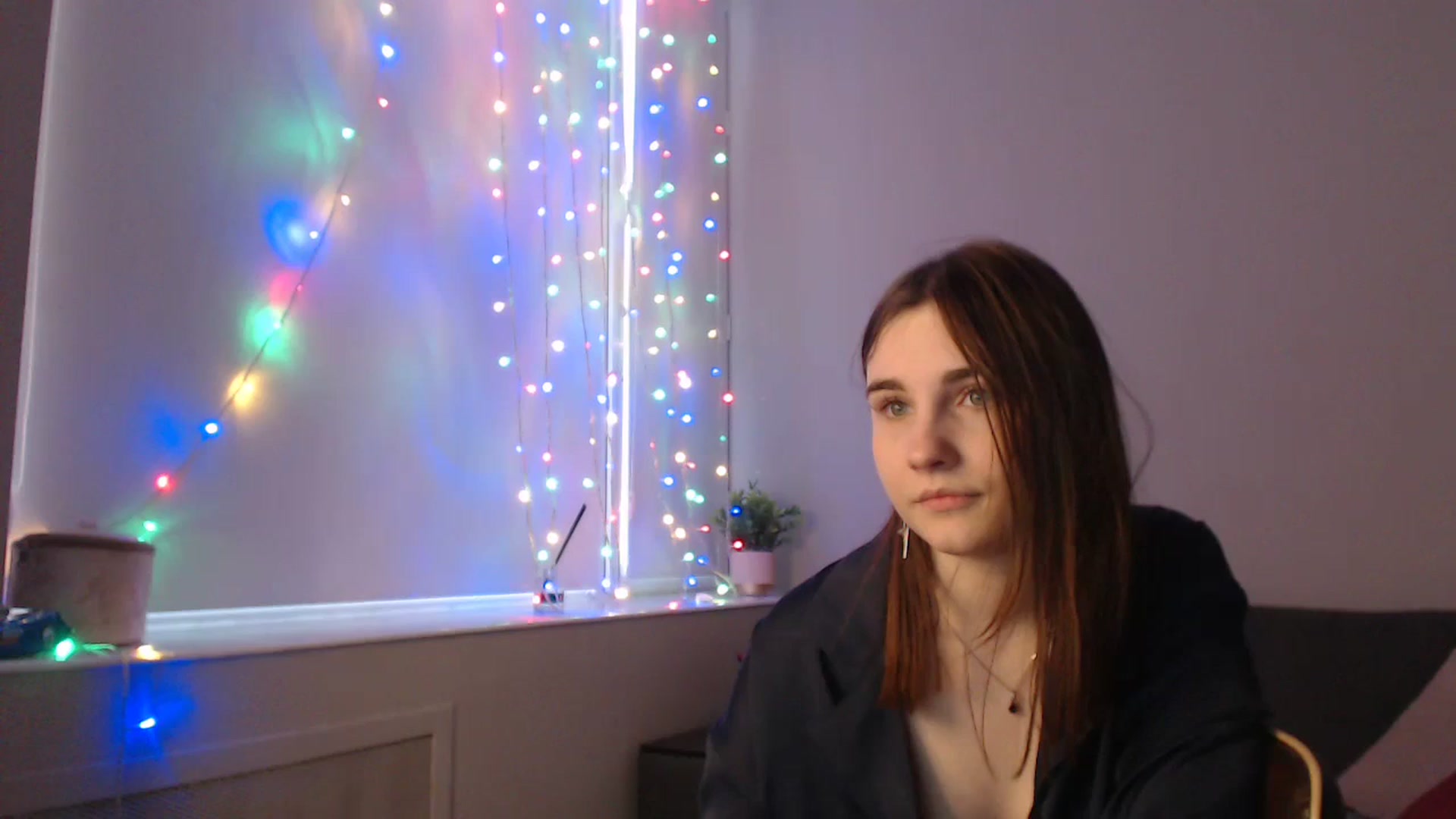 Gallery image thumbnail from LaneyGrey's myfreecams stream on, 01/29/2024, 14:36 image 4 of 20