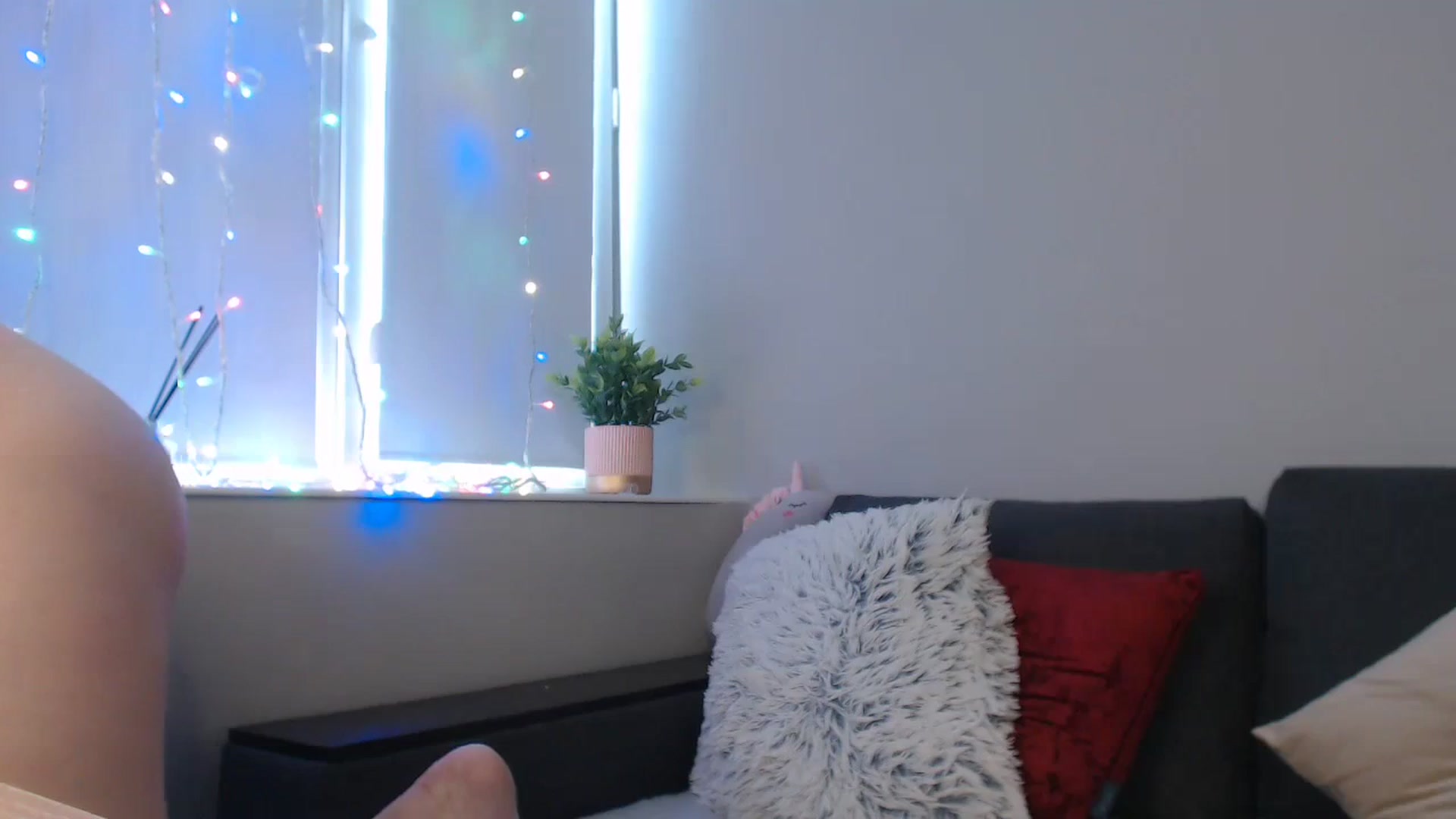 Gallery image thumbnail from LaneyGrey's myfreecams stream on, 01/31/2024, 11:31 image 14 of 20