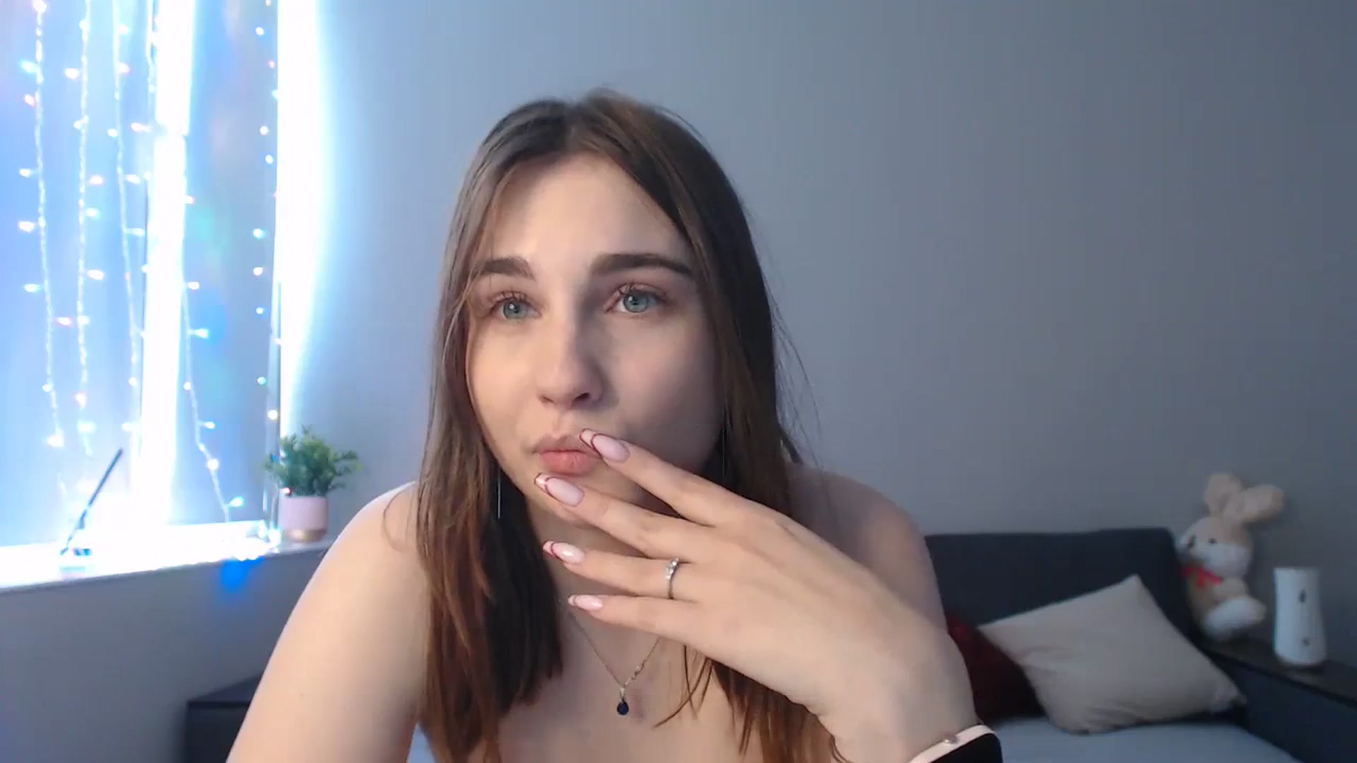 Gallery image thumbnail from LaneyGrey's myfreecams stream on, 01/31/2024, 13:03 image 10 of 20