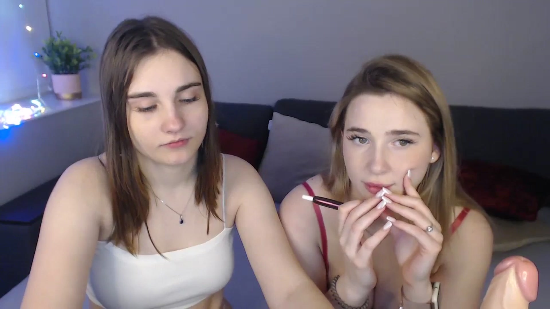 Gallery image thumbnail from LaneyGrey's myfreecams stream on, 01/31/2024, 14:55 image 12 of 20