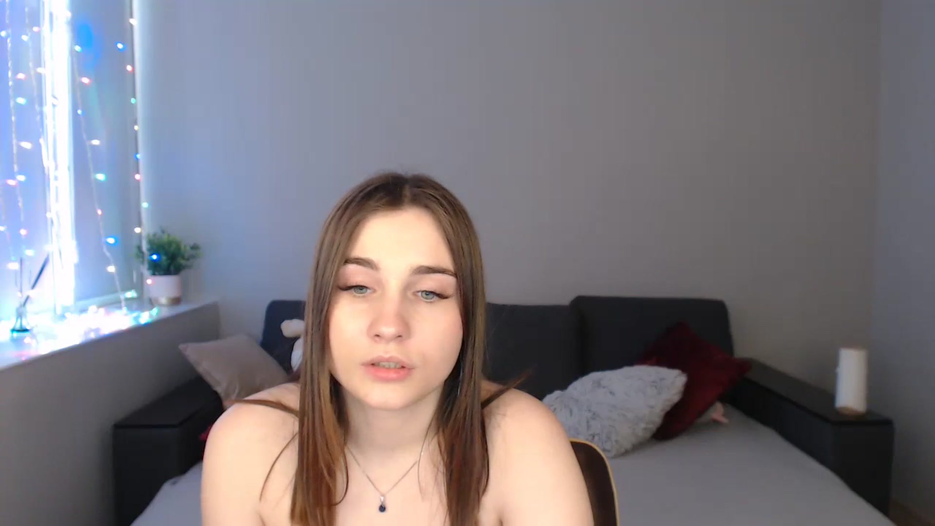 Gallery image thumbnail from LaneyGrey's myfreecams stream on, 03/04/2024, 14:54 image 19 of 20