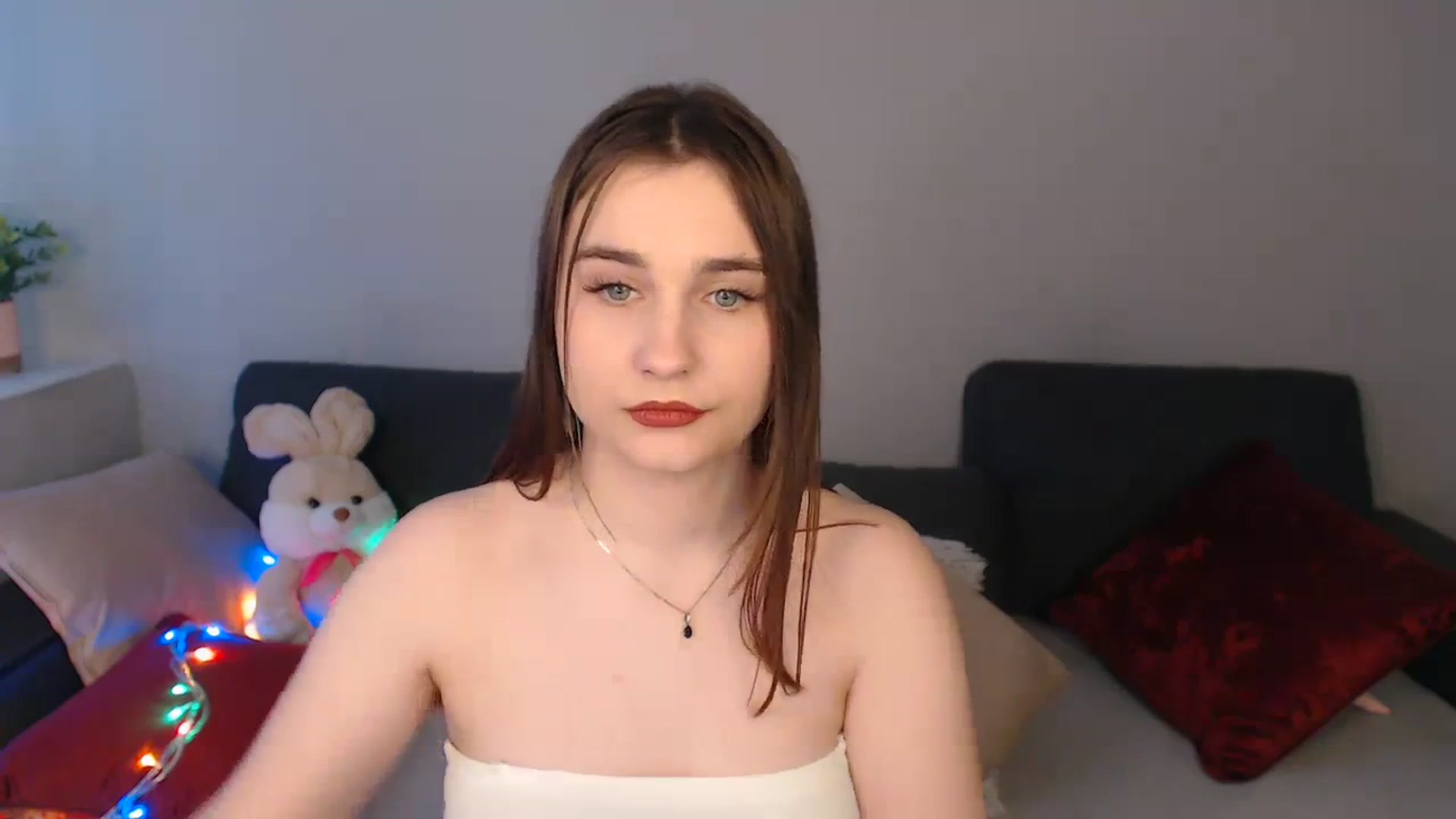 Gallery image thumbnail from LaneyGrey's myfreecams stream on, 03/05/2024, 12:02 image 10 of 20