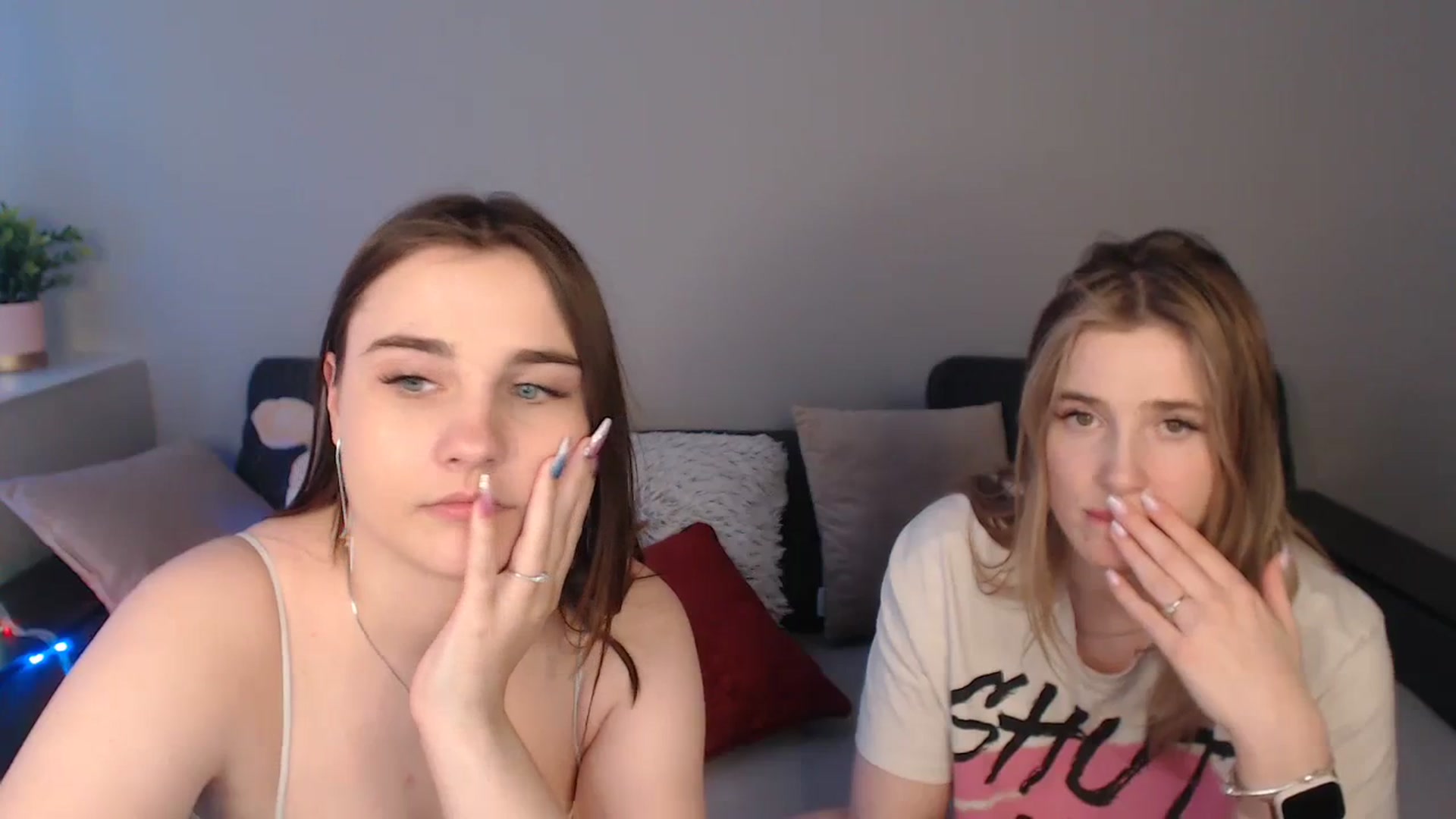 Gallery image thumbnail from LaneyGrey's myfreecams stream on, 03/05/2024, 14:53 image 7 of 20