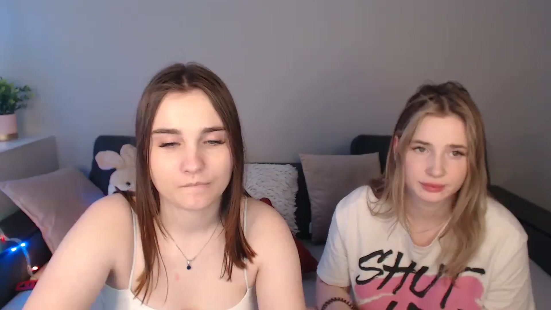 Gallery image thumbnail from LaneyGrey's myfreecams stream on, 03/05/2024, 14:53 image 3 of 20