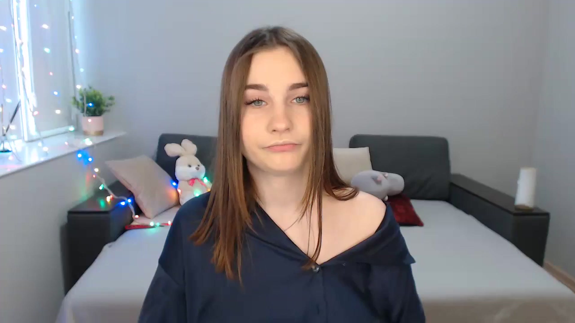 Gallery image thumbnail from LaneyGrey's myfreecams stream on, 03/06/2024, 09:49 image 19 of 20
