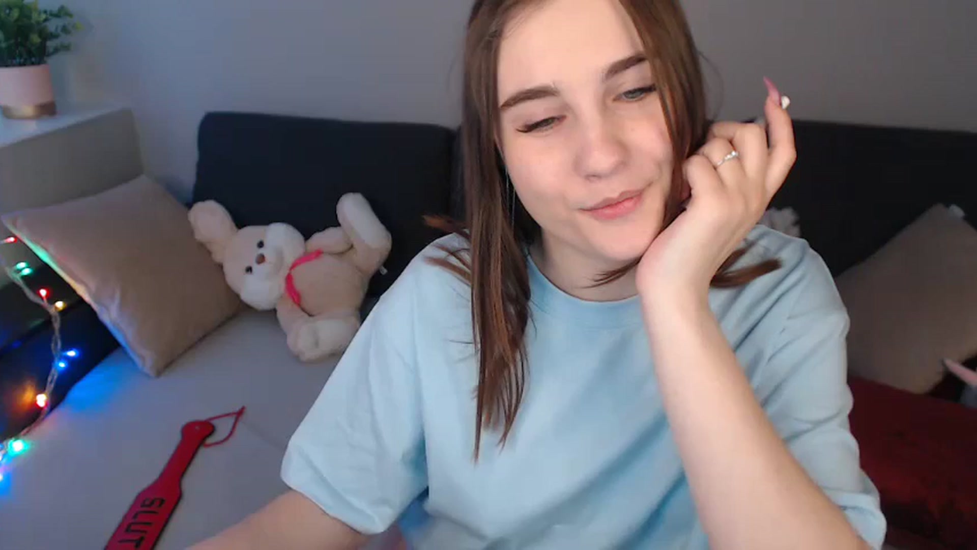 Gallery image thumbnail from LaneyGrey's myfreecams stream on, 03/11/2024, 13:41 image 1 of 20
