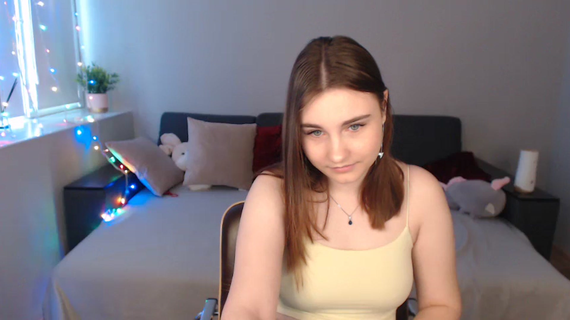 Gallery image thumbnail from LaneyGrey's myfreecams stream on, 03/12/2024, 10:53 image 2 of 20