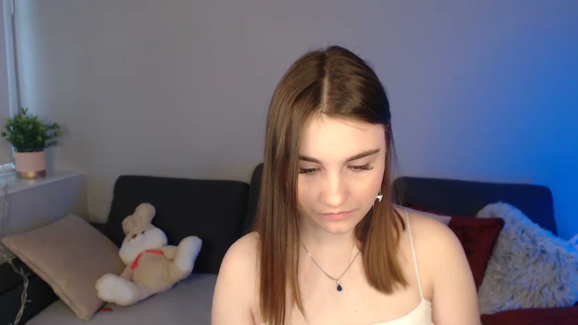 Gallery image thumbnail from LaneyGrey's myfreecams stream on, 03/13/2024, 09:55 image 18 of 20