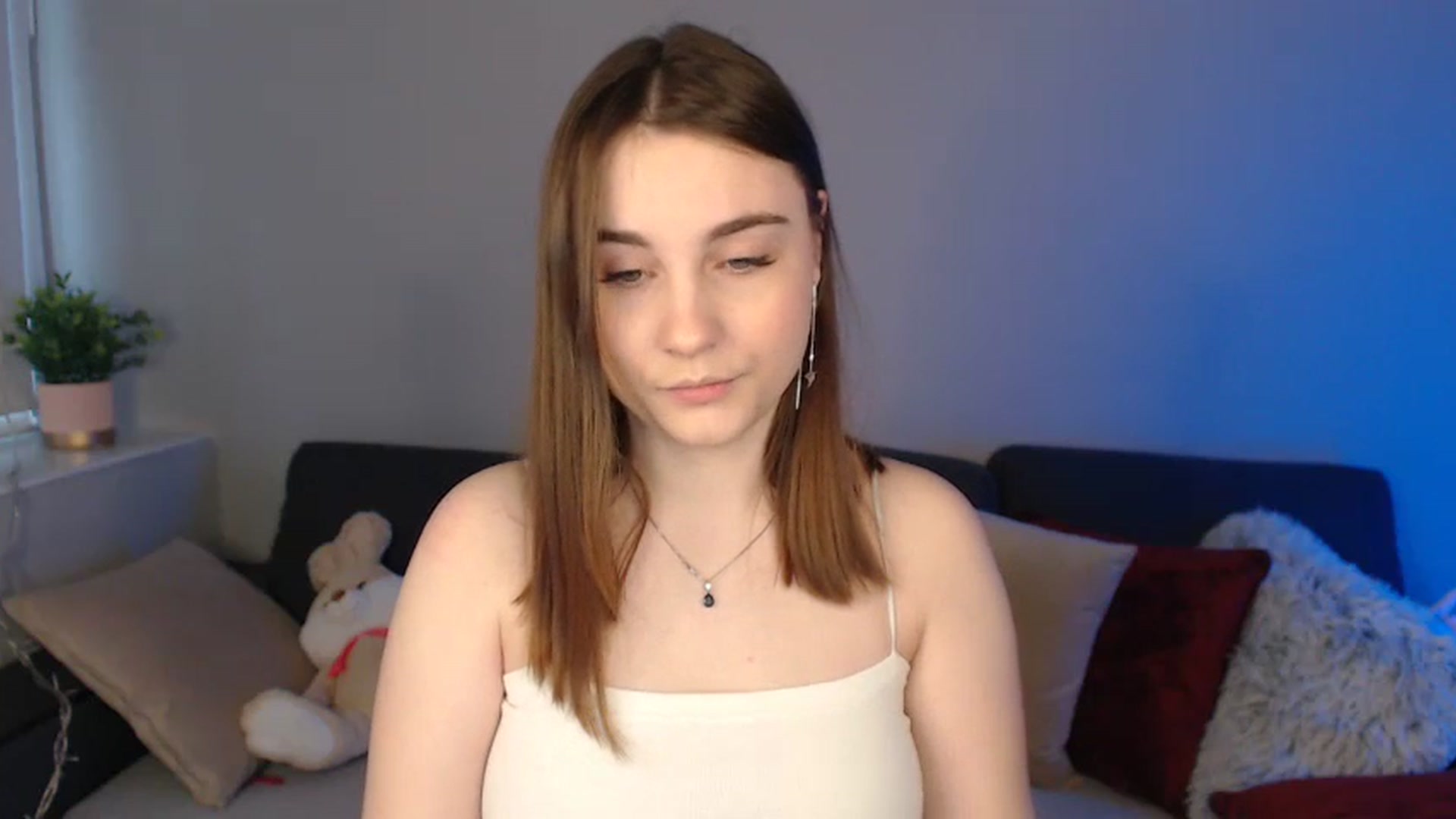Gallery image thumbnail from LaneyGrey's myfreecams stream on, 03/13/2024, 09:55 image 16 of 20