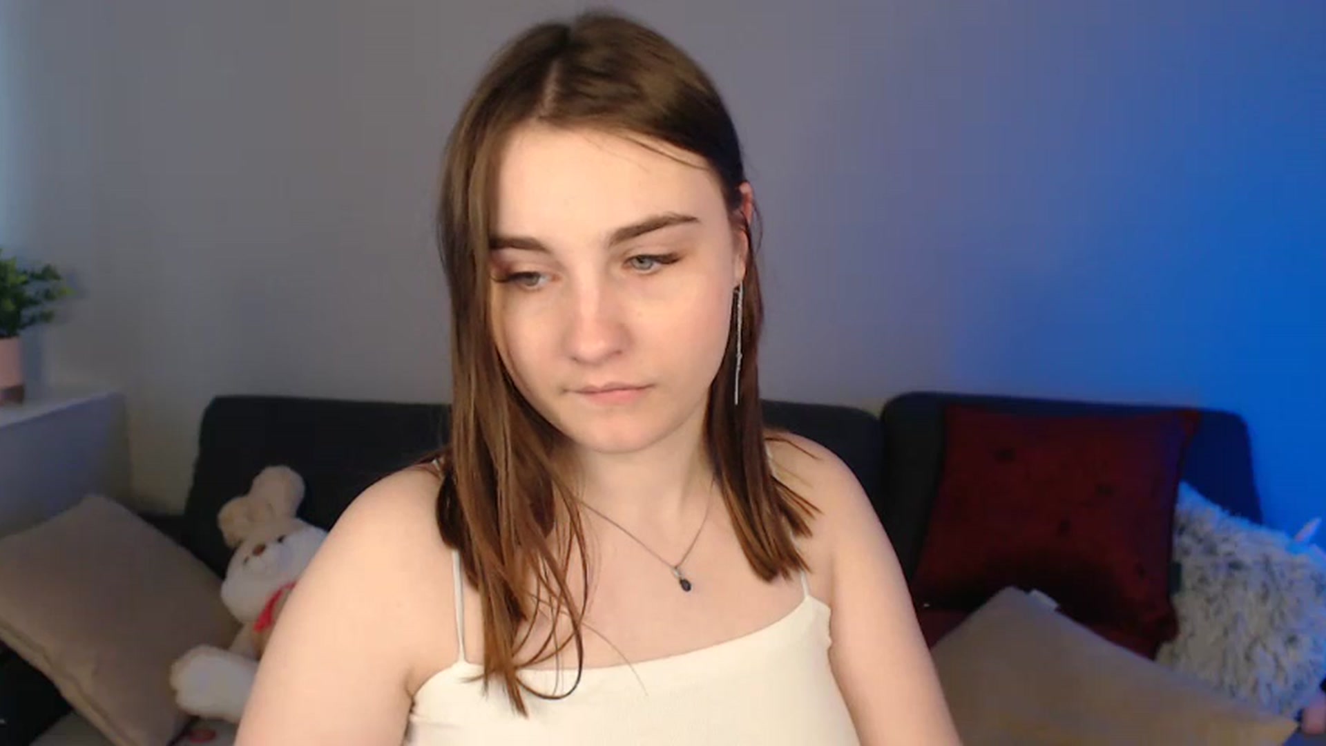 Gallery image thumbnail from LaneyGrey's myfreecams stream on, 03/13/2024, 12:19 image 18 of 20