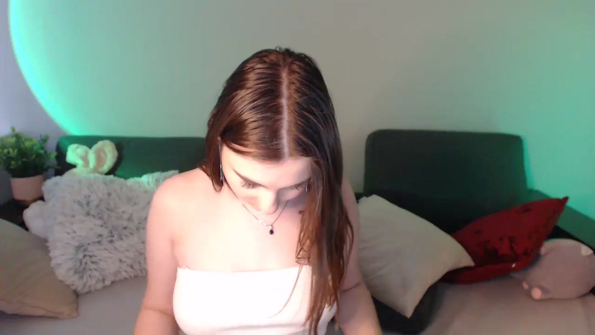 Gallery image thumbnail from LaneyGrey's myfreecams stream on, 03/20/2024, 13:36 image 2 of 20