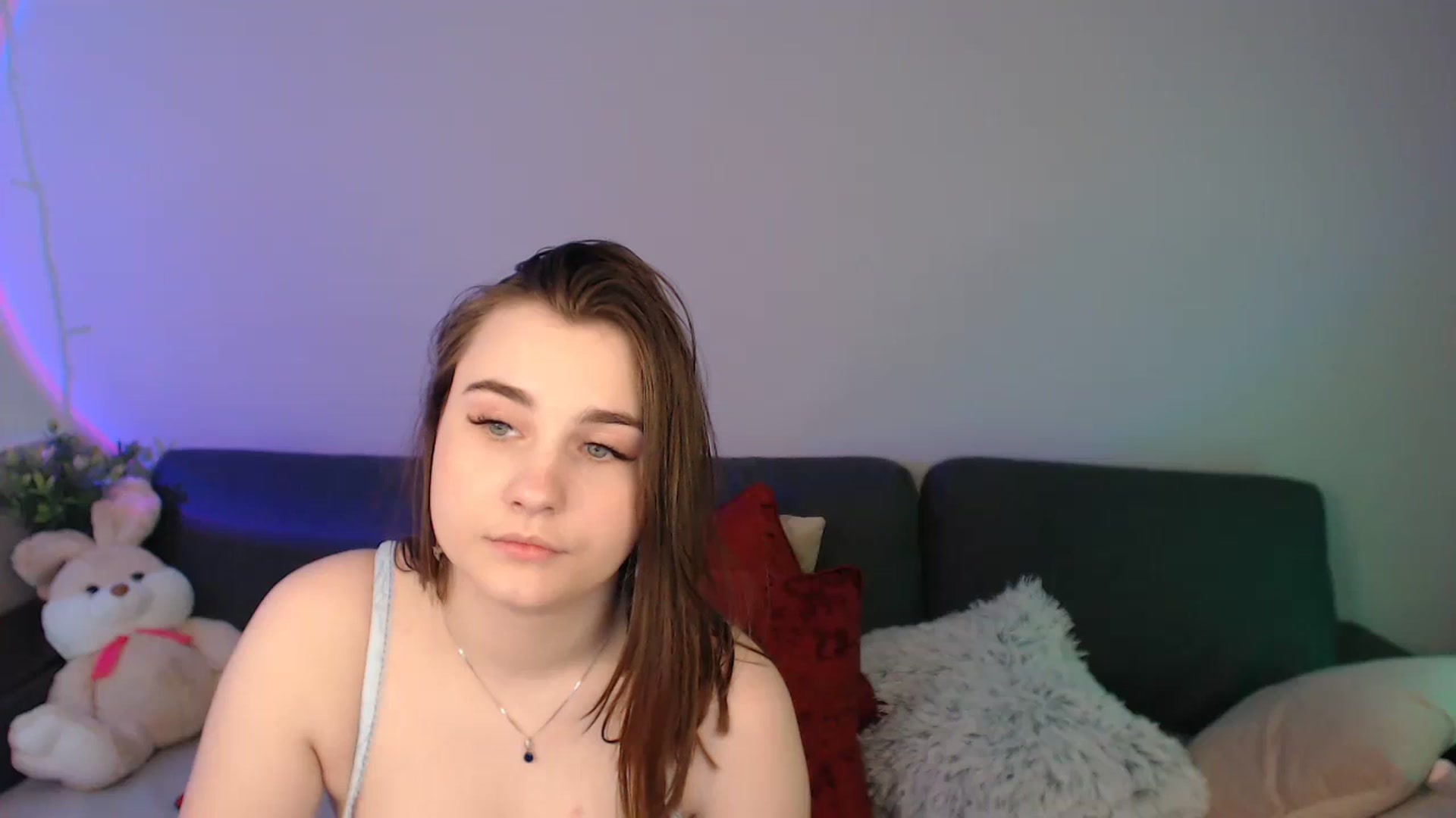 Gallery image thumbnail from LaneyGrey's myfreecams stream on, 03/25/2024, 13:10 image 2 of 20