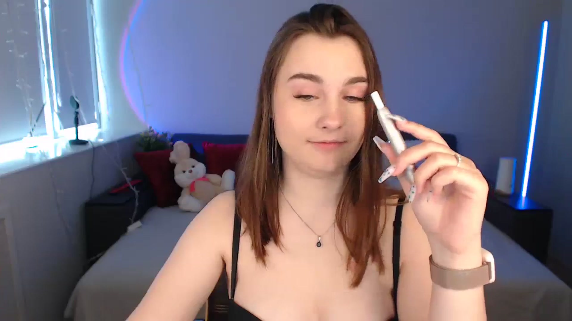 Gallery image thumbnail from LaneyGrey's myfreecams stream on, 03/27/2024, 09:52 image 15 of 20