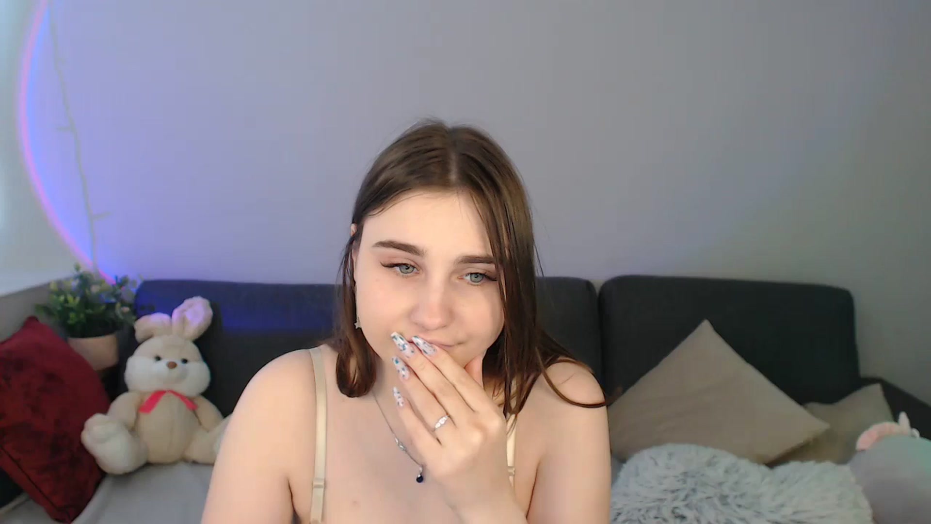 Gallery image thumbnail from LaneyGrey's myfreecams stream on, 03/29/2024, 14:30 image 9 of 20