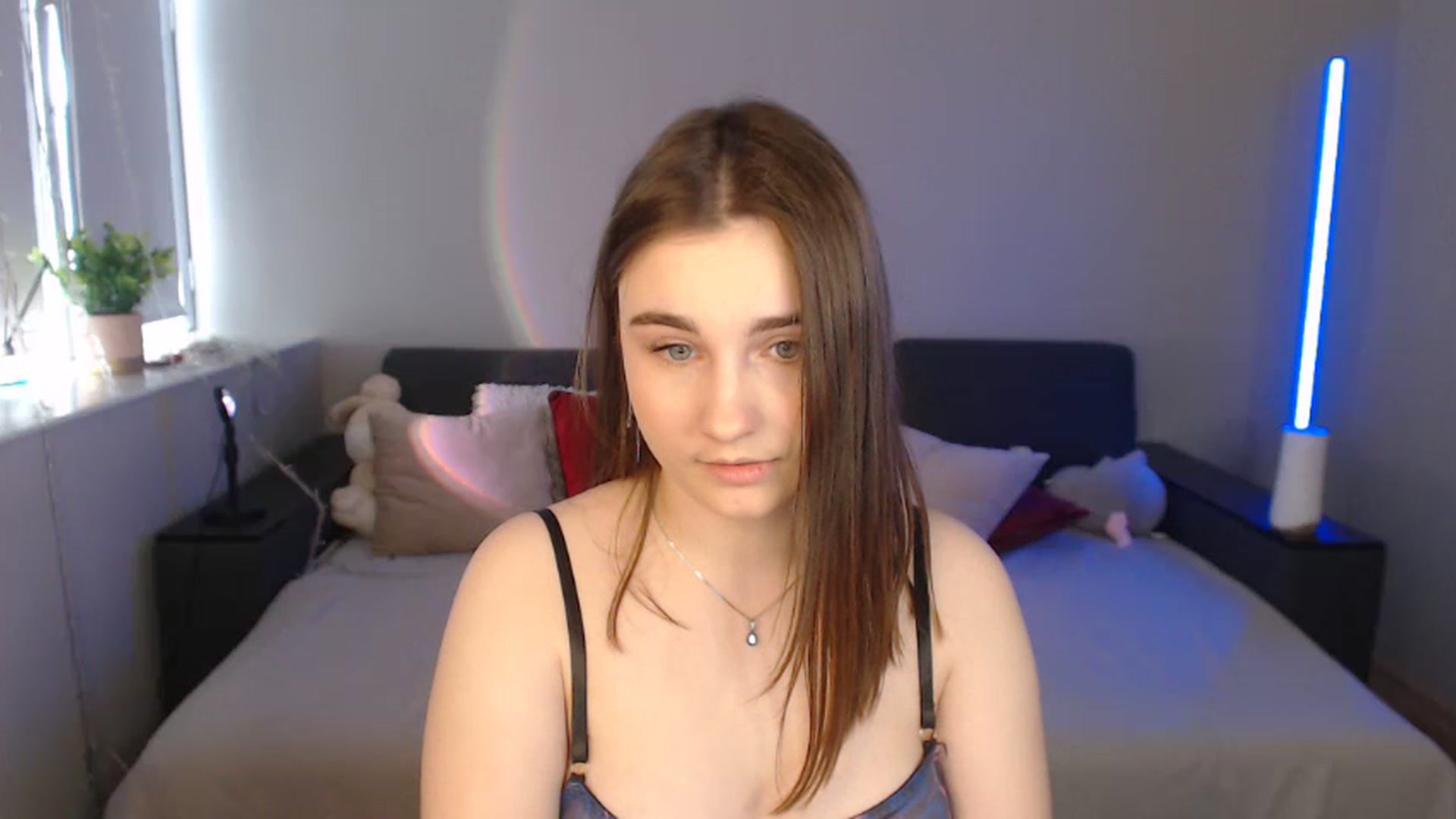 Gallery image thumbnail from LaneyGrey's myfreecams stream on, 04/09/2024, 10:18 image 2 of 20