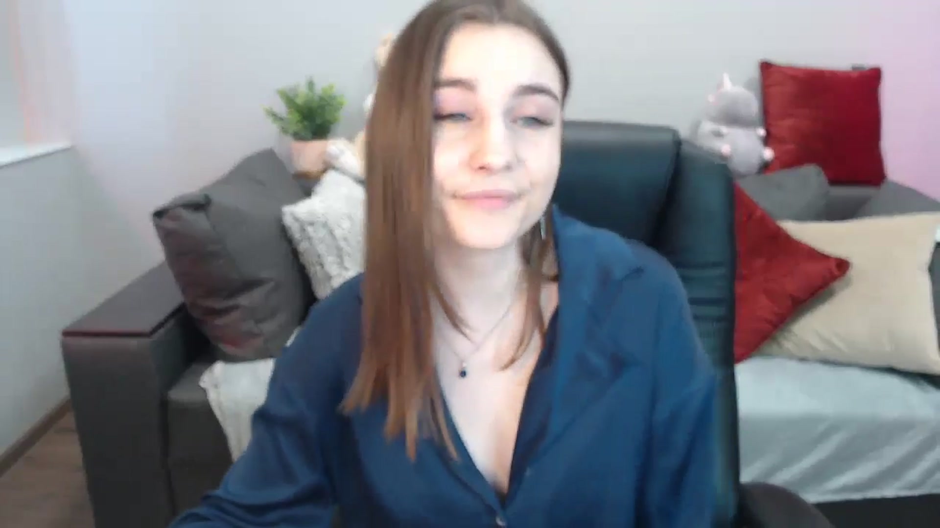 Gallery image thumbnail from LaneyGrey's myfreecams stream on, 04/16/2024, 09:20 image 11 of 20