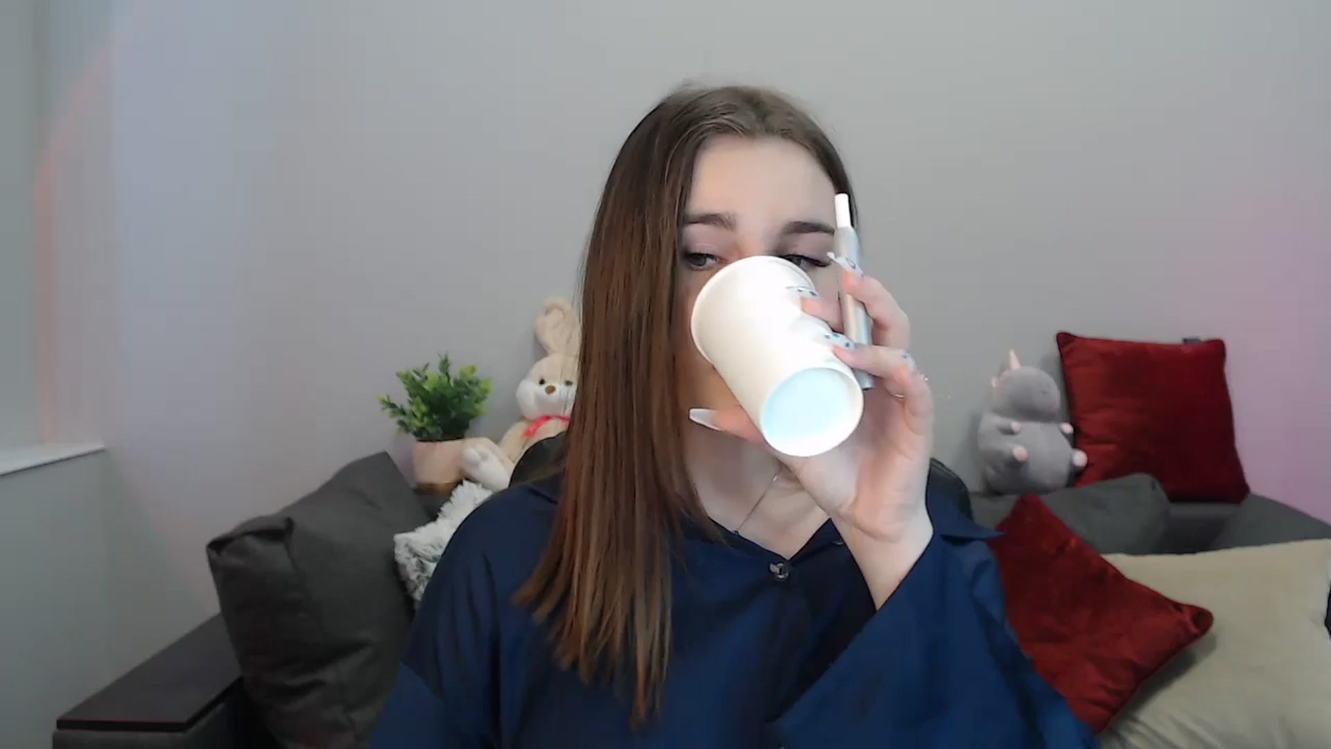 Gallery image thumbnail from LaneyGrey's myfreecams stream on, 04/16/2024, 09:20 image 4 of 20