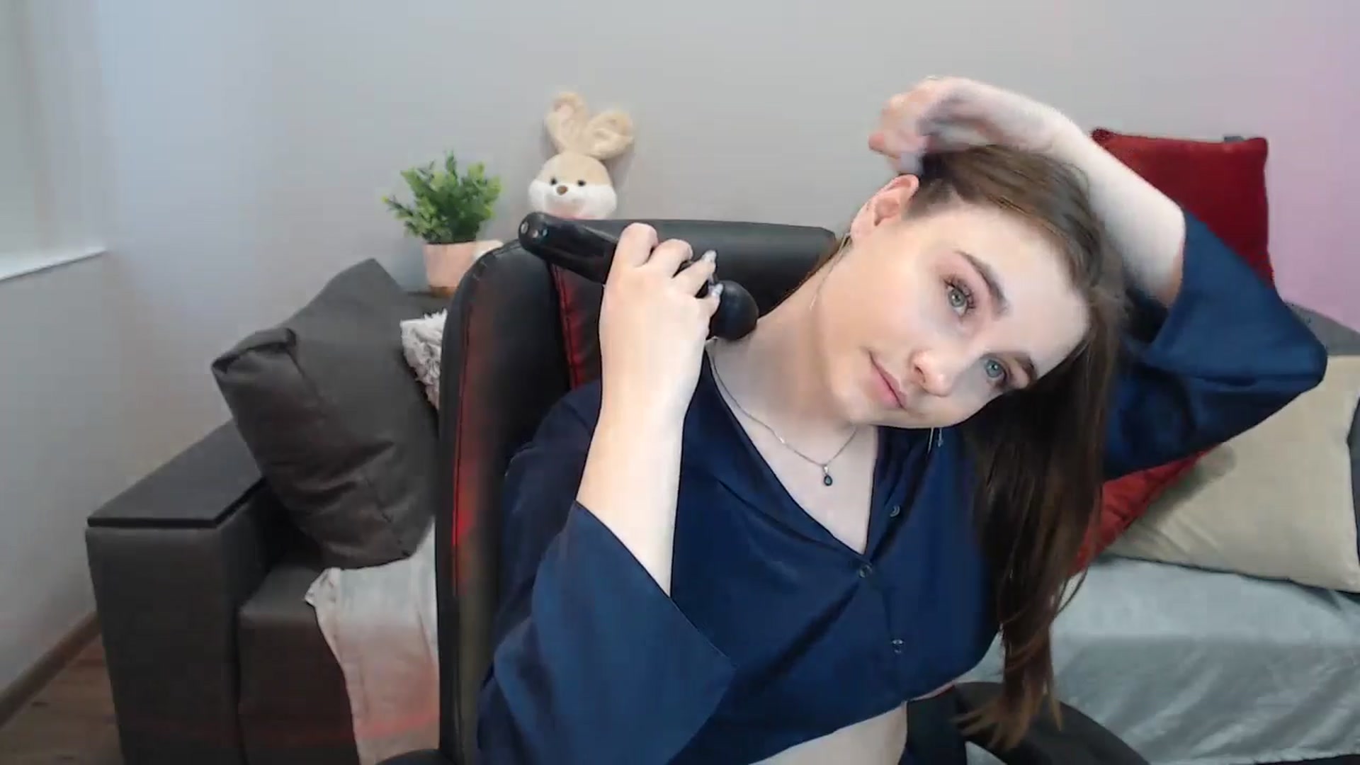 Gallery image thumbnail from LaneyGrey's myfreecams stream on, 04/16/2024, 09:39 image 11 of 20