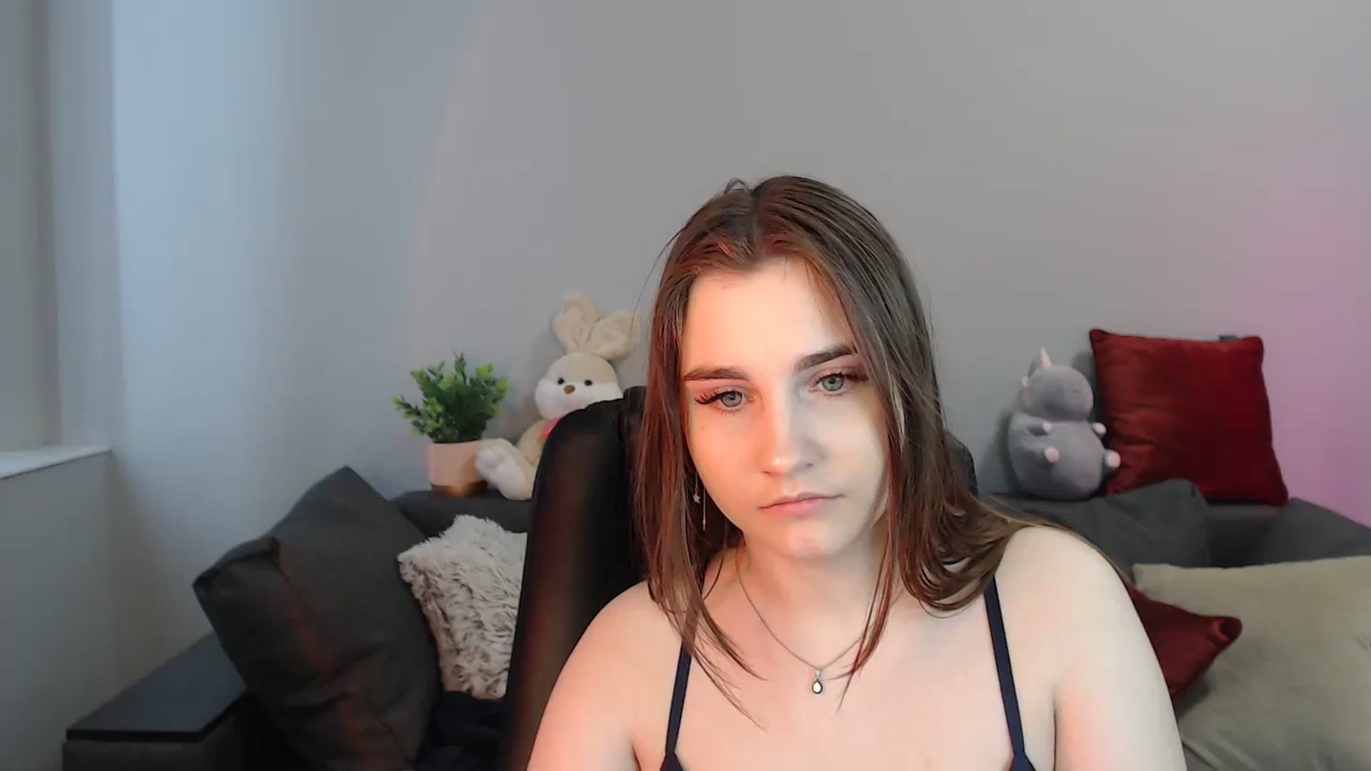 Gallery image thumbnail from LaneyGrey's myfreecams stream on, 04/16/2024, 11:28 image 4 of 20