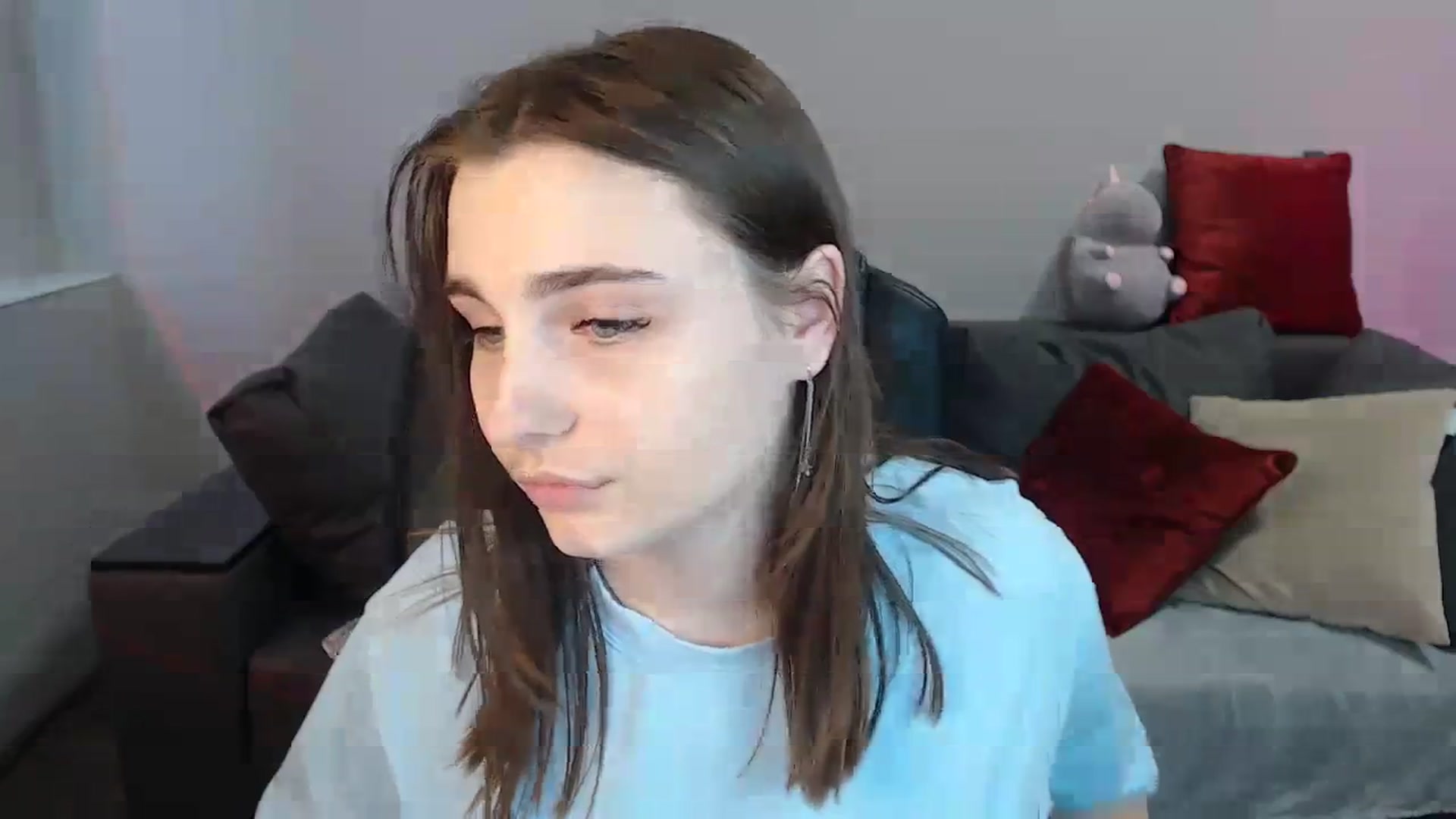 Gallery image thumbnail from LaneyGrey's myfreecams stream on, 04/16/2024, 13:21 image 19 of 20
