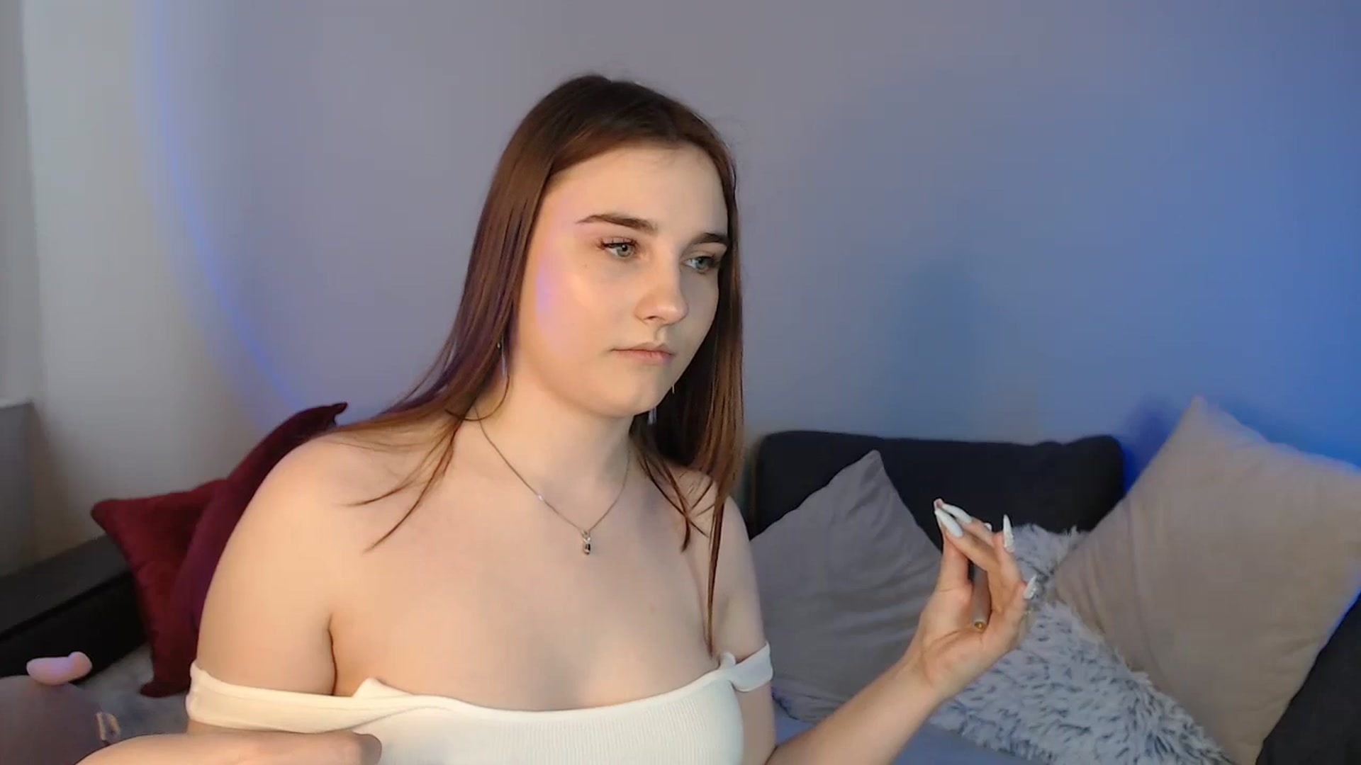Gallery image thumbnail from LaneyGrey's myfreecams stream on, 04/26/2024, 09:55 image 4 of 20