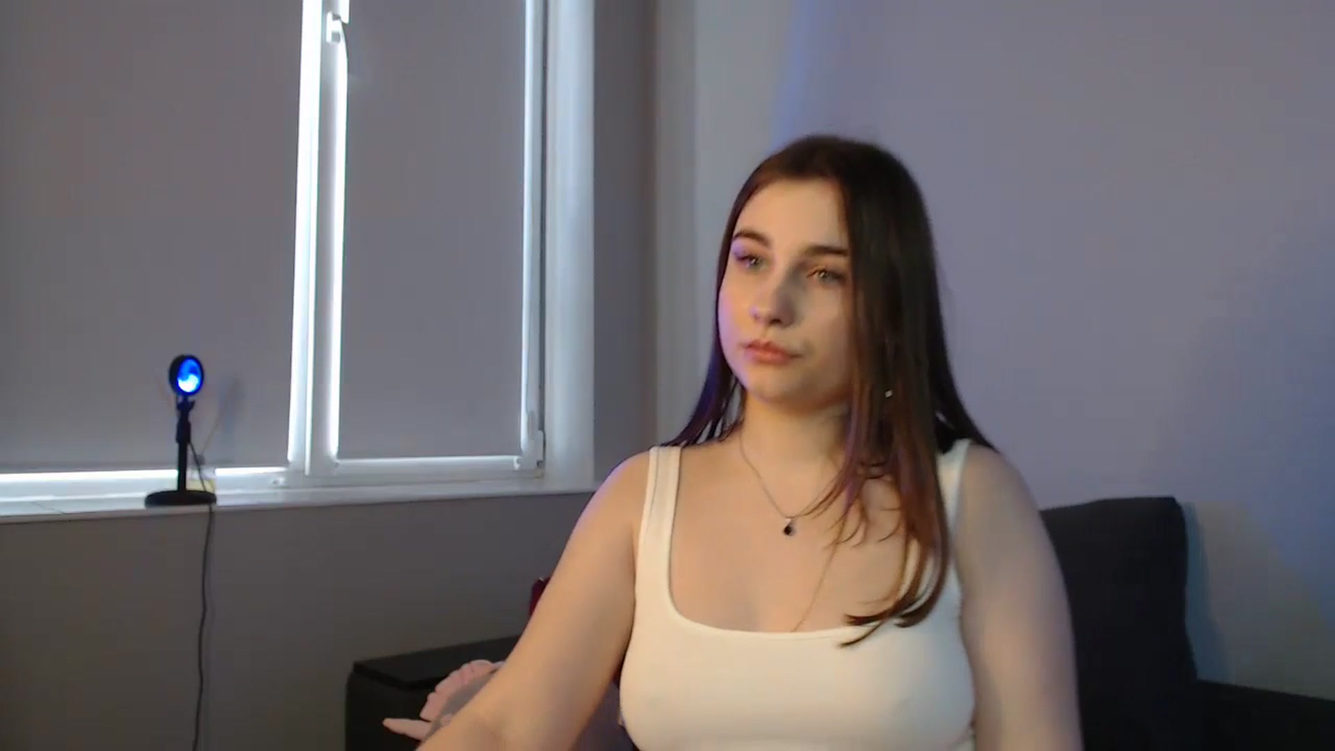 Gallery image thumbnail from LaneyGrey's myfreecams stream on, 04/26/2024, 10:26 image 8 of 20