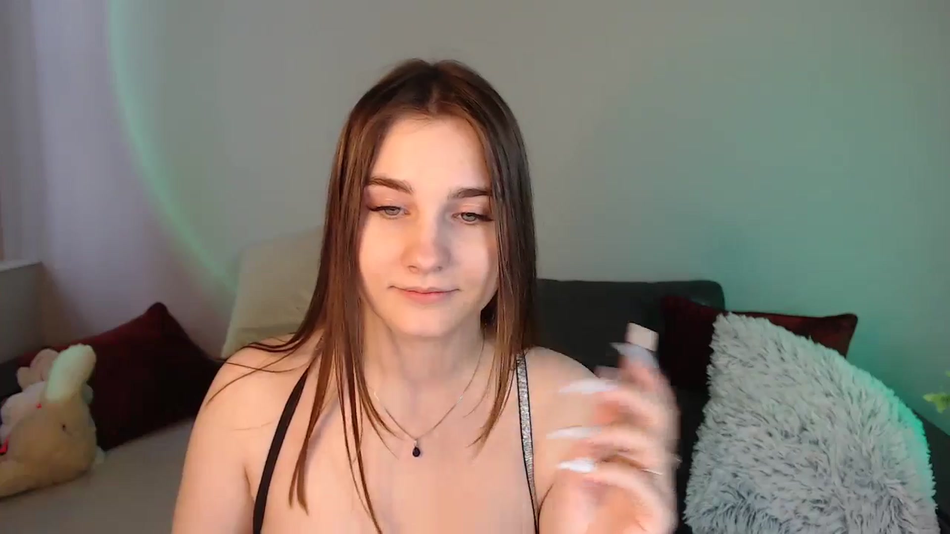 Gallery image thumbnail from LaneyGrey's myfreecams stream on, 04/27/2024, 11:36 image 6 of 20