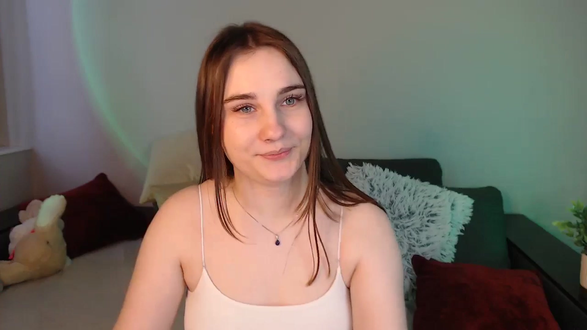 Gallery image thumbnail from LaneyGrey's myfreecams stream on, 04/27/2024, 12:10 image 5 of 20