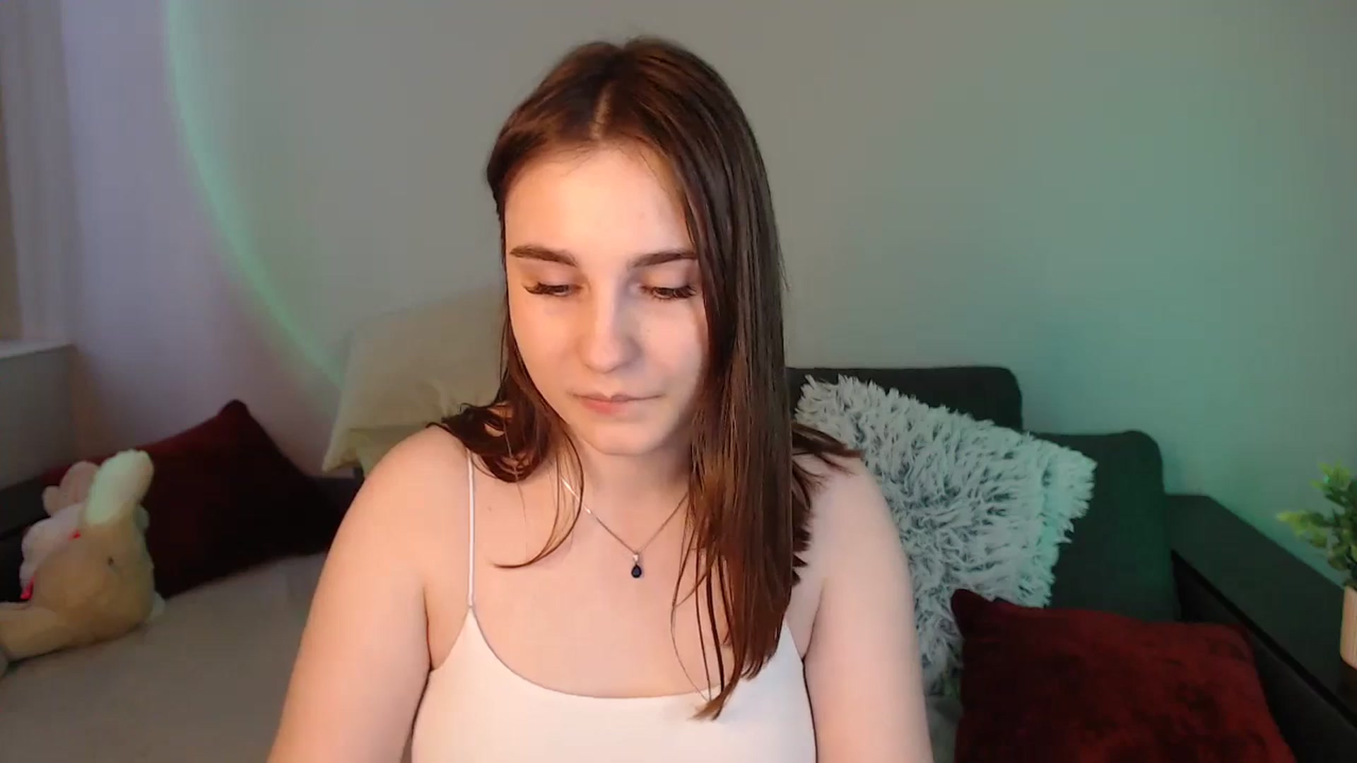 Gallery image thumbnail from LaneyGrey's myfreecams stream on, 04/27/2024, 12:10 image 19 of 20