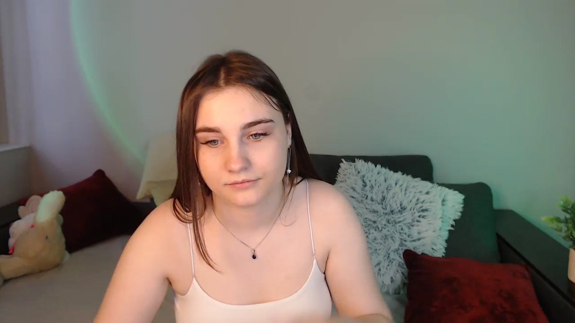 Gallery image thumbnail from LaneyGrey's myfreecams stream on, 04/27/2024, 12:10 image 11 of 20