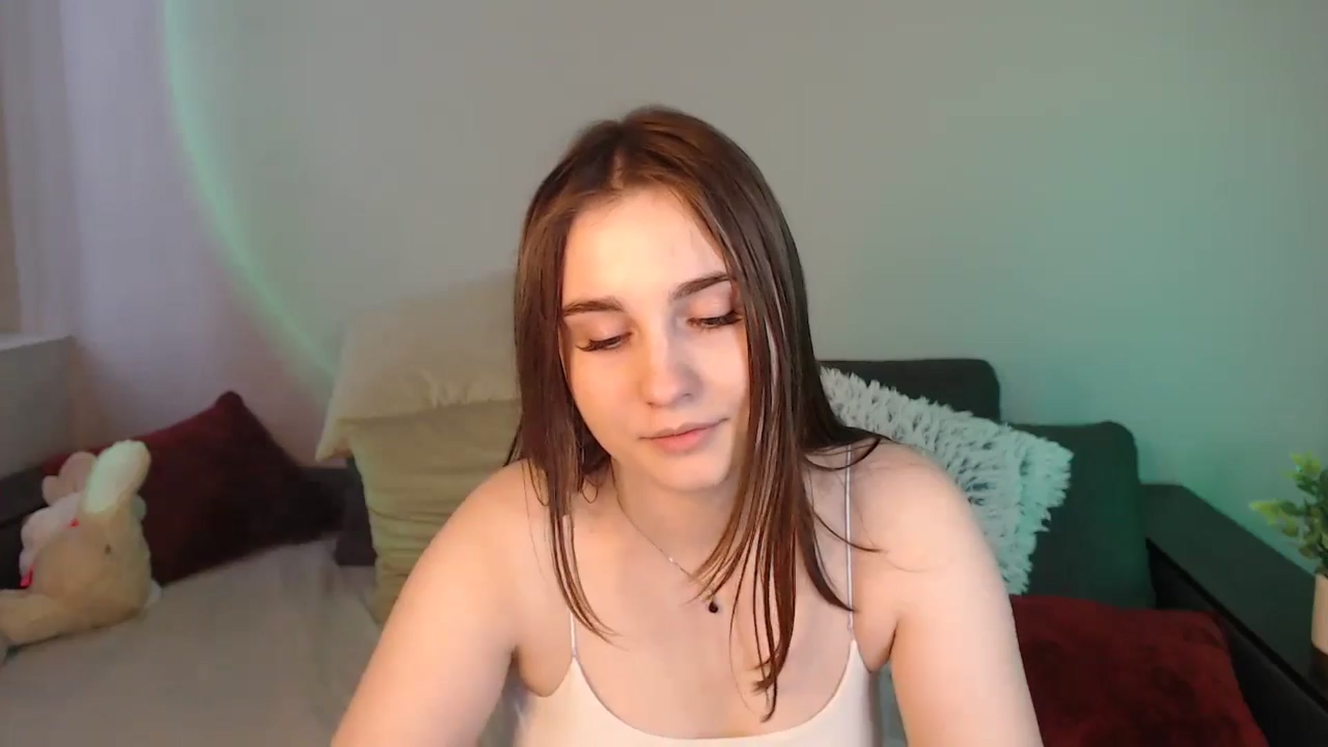Gallery image thumbnail from LaneyGrey's myfreecams stream on, 04/27/2024, 12:10 image 7 of 20