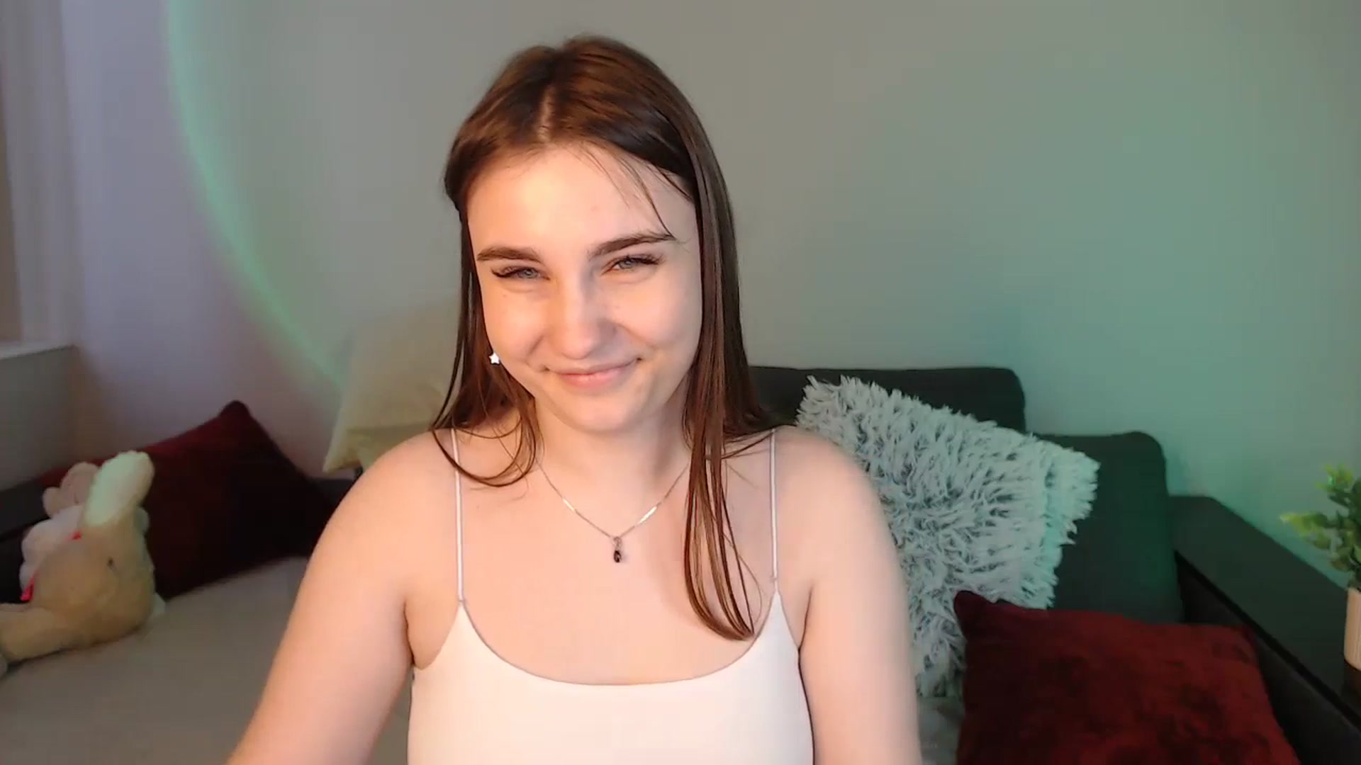 Gallery image thumbnail from LaneyGrey's myfreecams stream on, 04/27/2024, 12:10 image 16 of 20