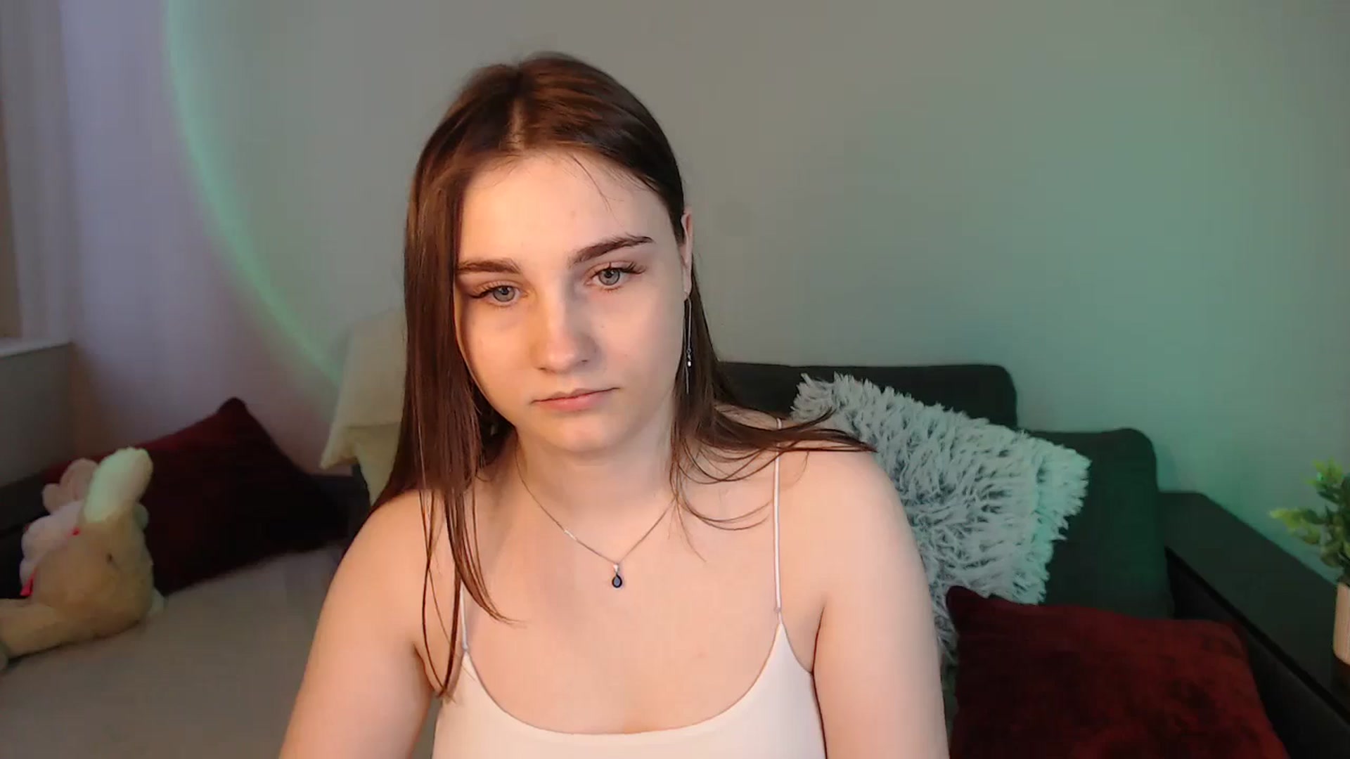 Gallery image thumbnail from LaneyGrey's myfreecams stream on, 04/27/2024, 12:10 image 3 of 20