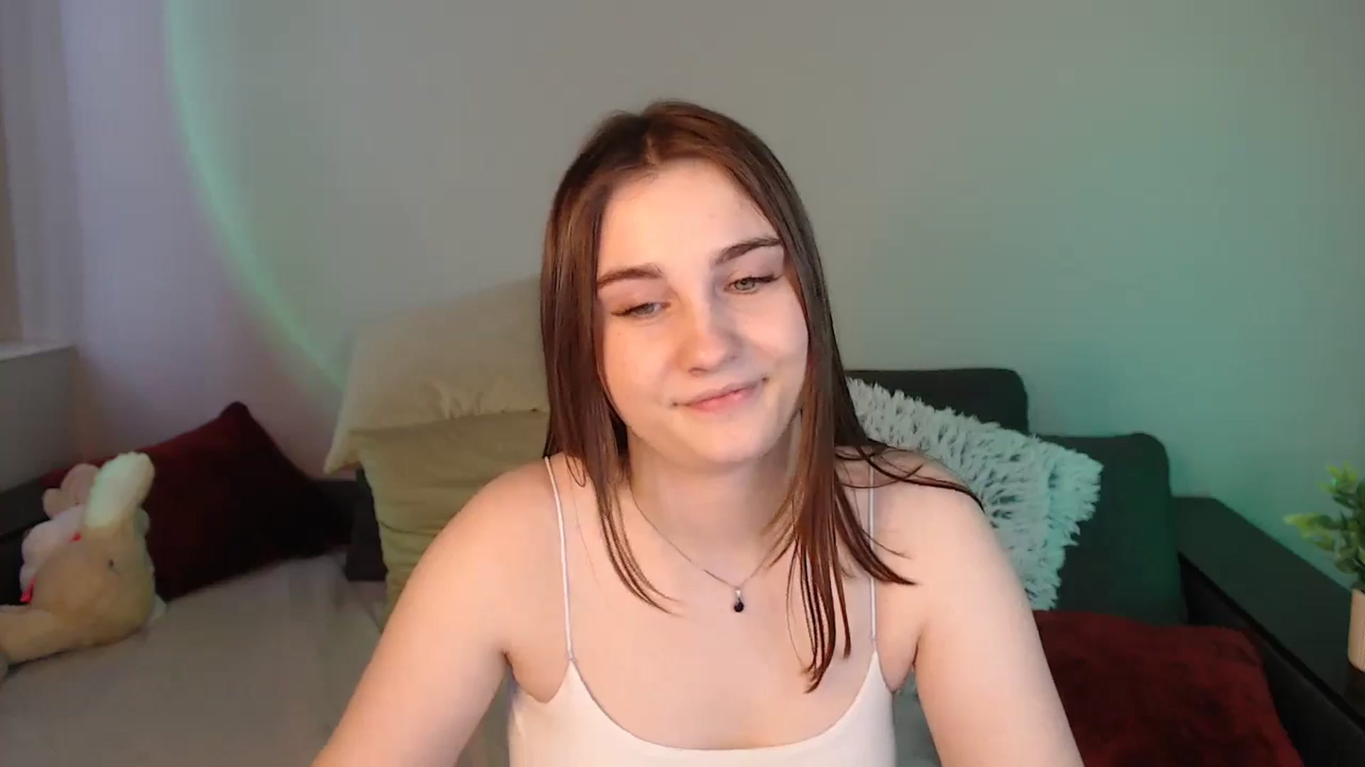 Gallery image thumbnail from LaneyGrey's myfreecams stream on, 04/27/2024, 12:10 image 6 of 20