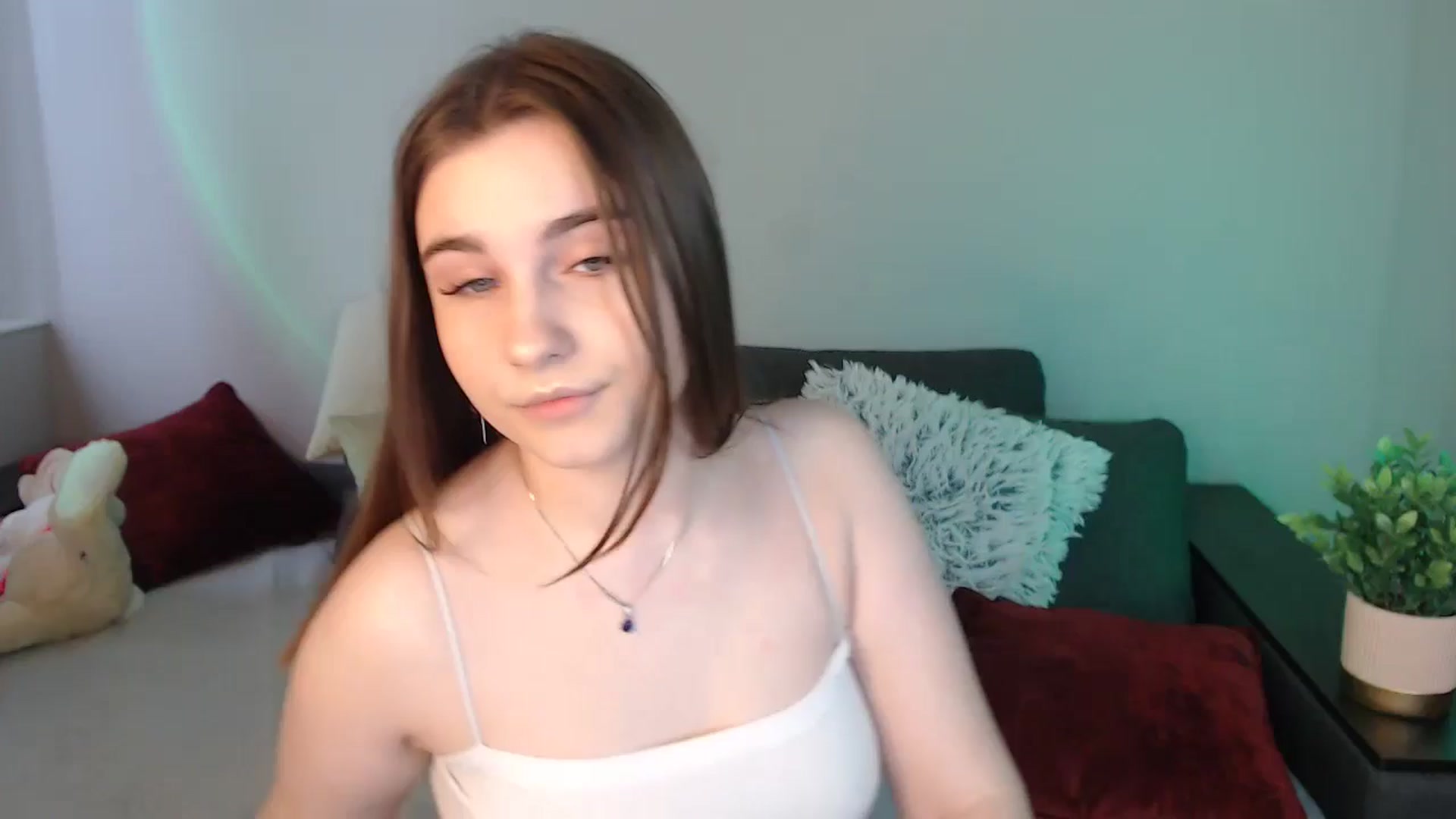 Gallery image thumbnail from LaneyGrey's myfreecams stream on, 04/28/2024, 09:34 image 1 of 20