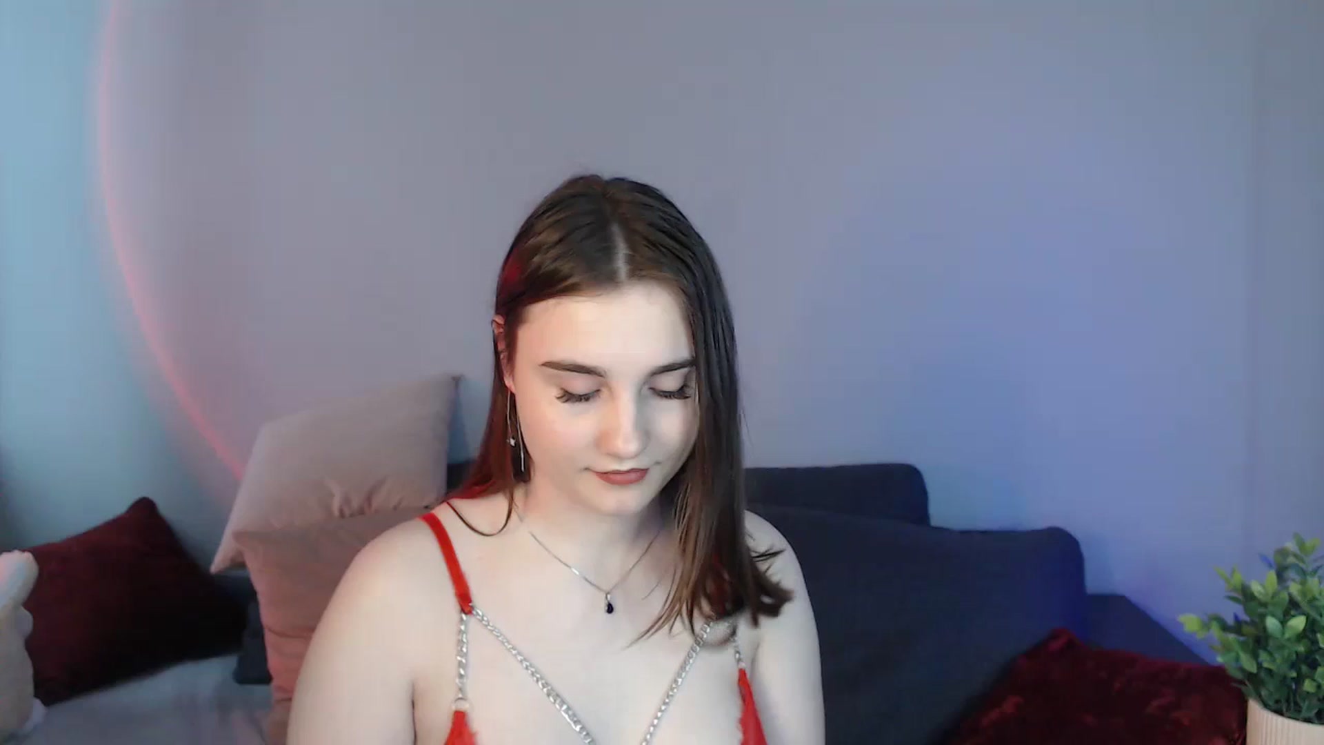 Gallery image thumbnail from LaneyGrey's myfreecams stream on, 04/28/2024, 10:43 image 18 of 20