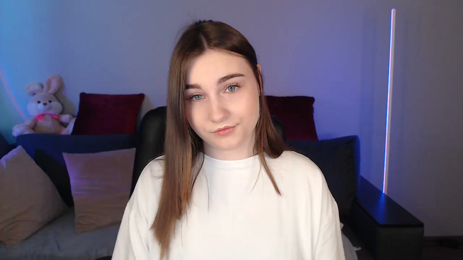 Gallery image thumbnail from LaneyGrey's myfreecams stream on, 05/03/2024, 08:37 image 1 of 20