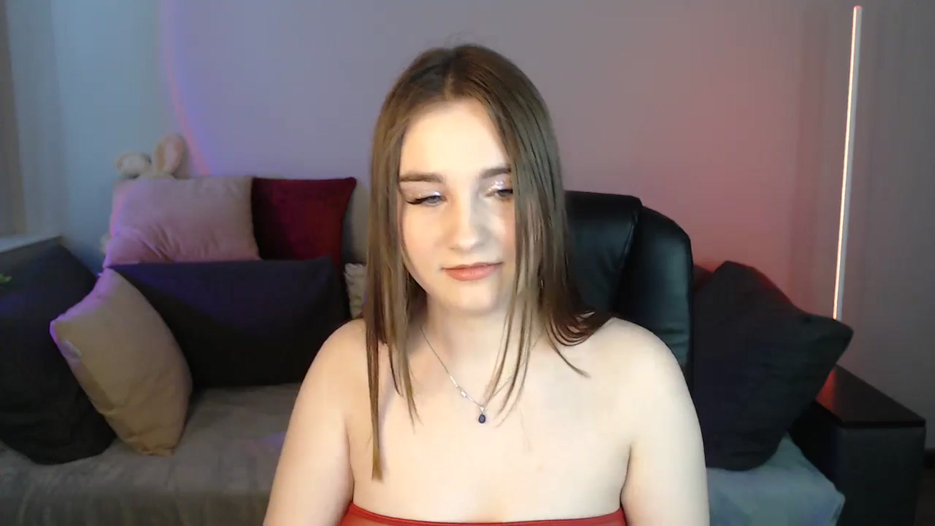 Gallery image thumbnail from LaneyGrey's myfreecams stream on, 05/04/2024, 09:38 image 5 of 20