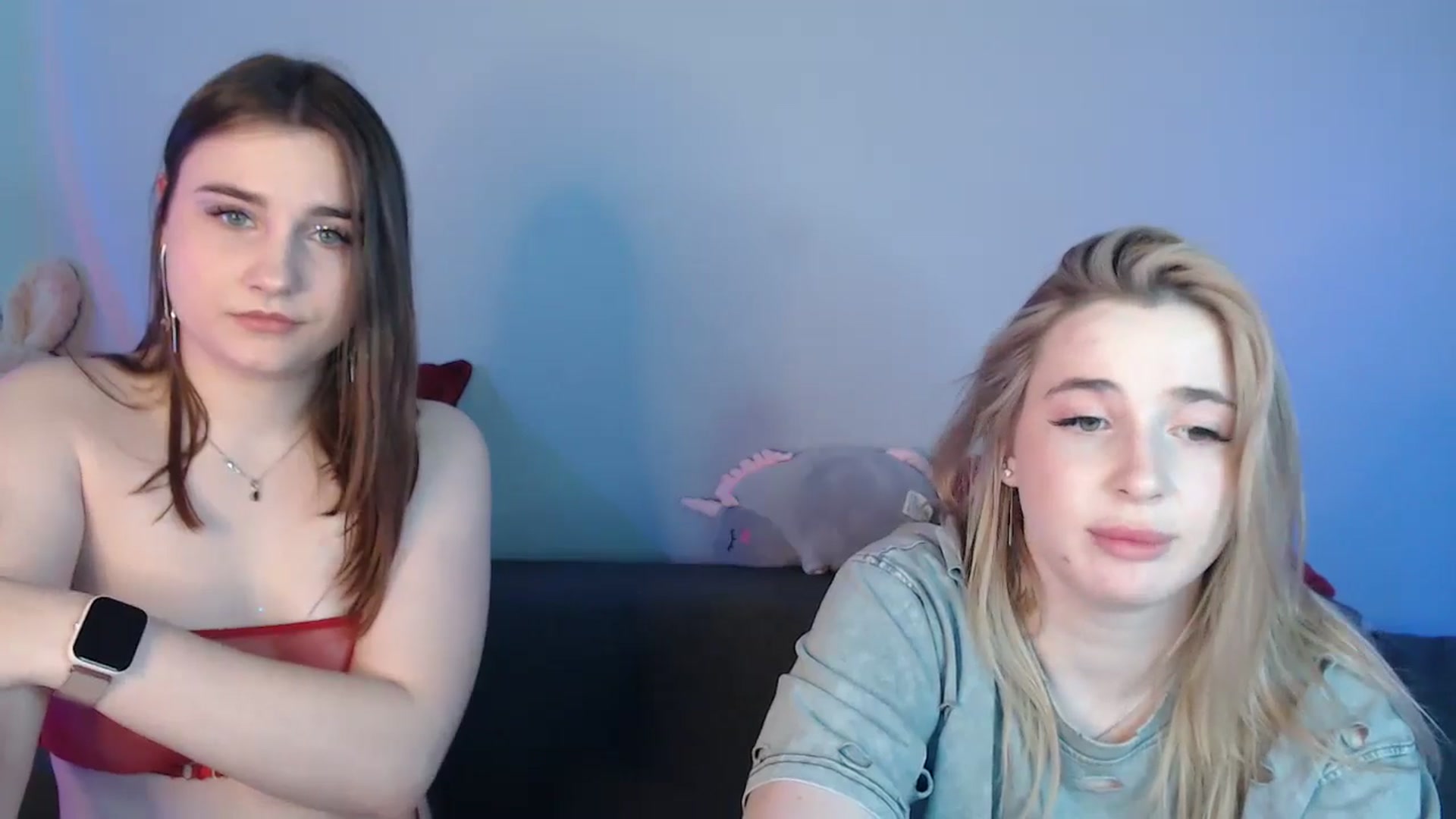 Gallery image thumbnail from LaneyGrey's myfreecams stream on, 05/04/2024, 11:51 image 6 of 20