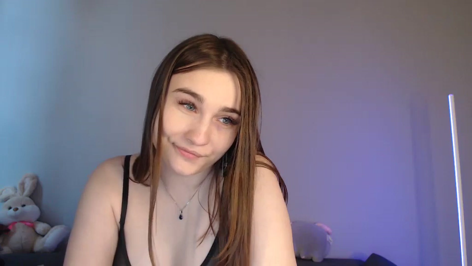 Gallery image thumbnail from LaneyGrey's myfreecams stream on, 05/06/2024, 13:11 image 20 of 20